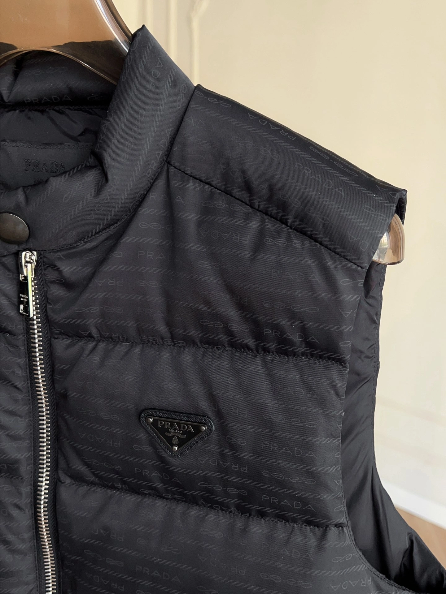 Durable Prada Down Jackets 172669