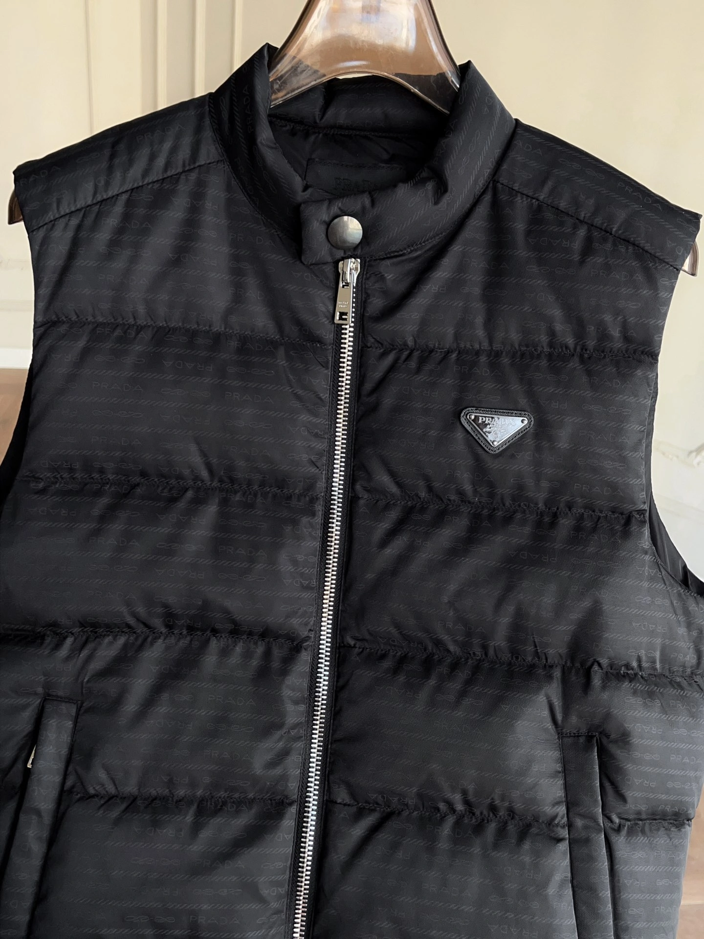 Durable Prada Down Jackets 172669