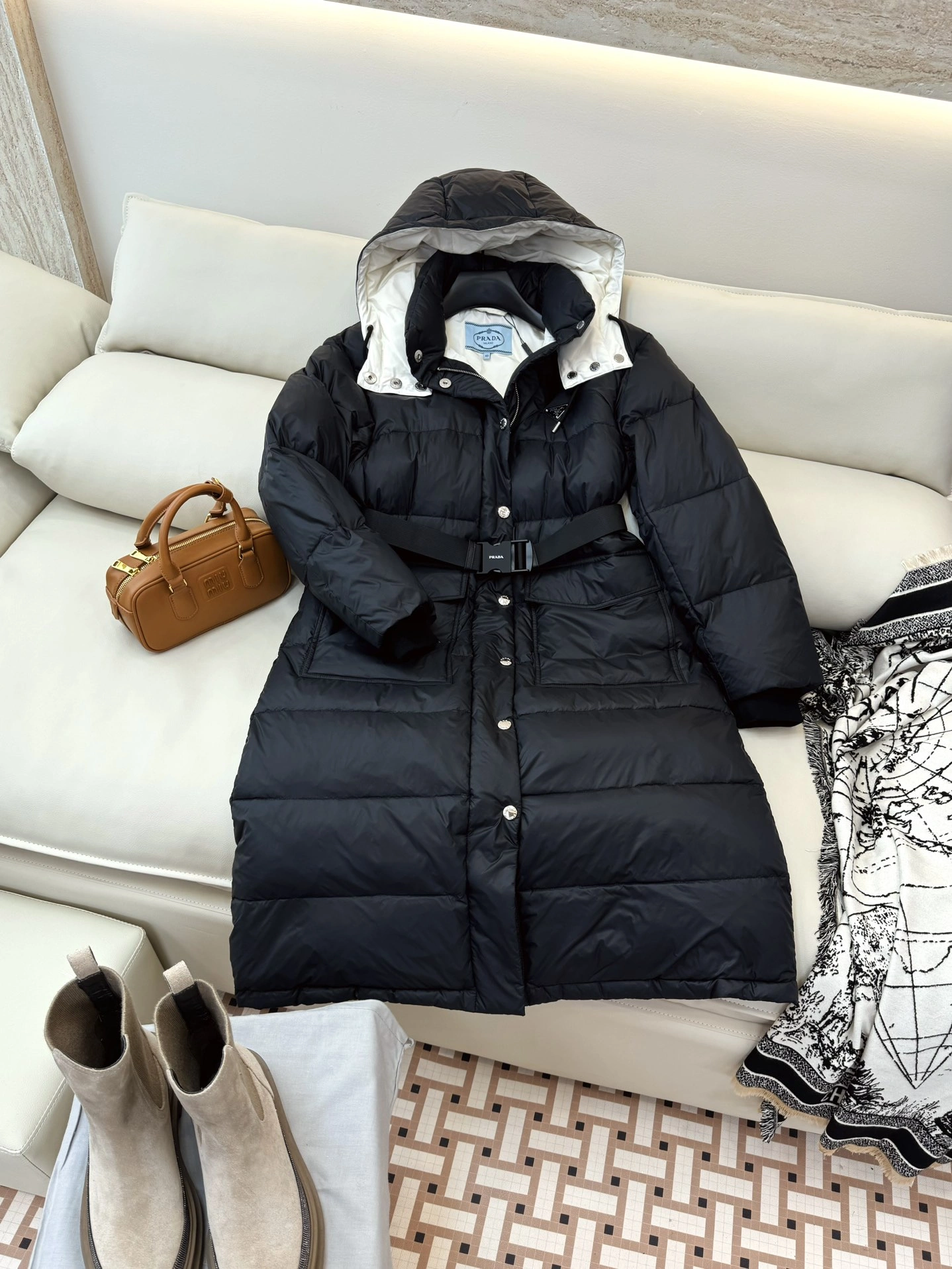 Prada Down Jackets UrbanStyle 172694
