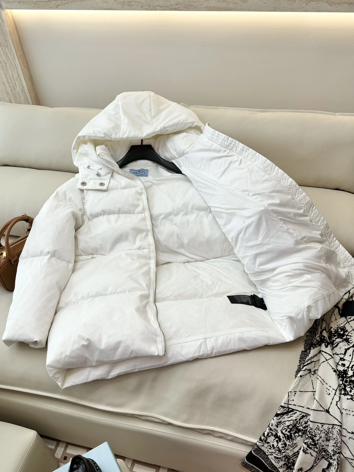 Prada Down Jackets Minimalist 172661