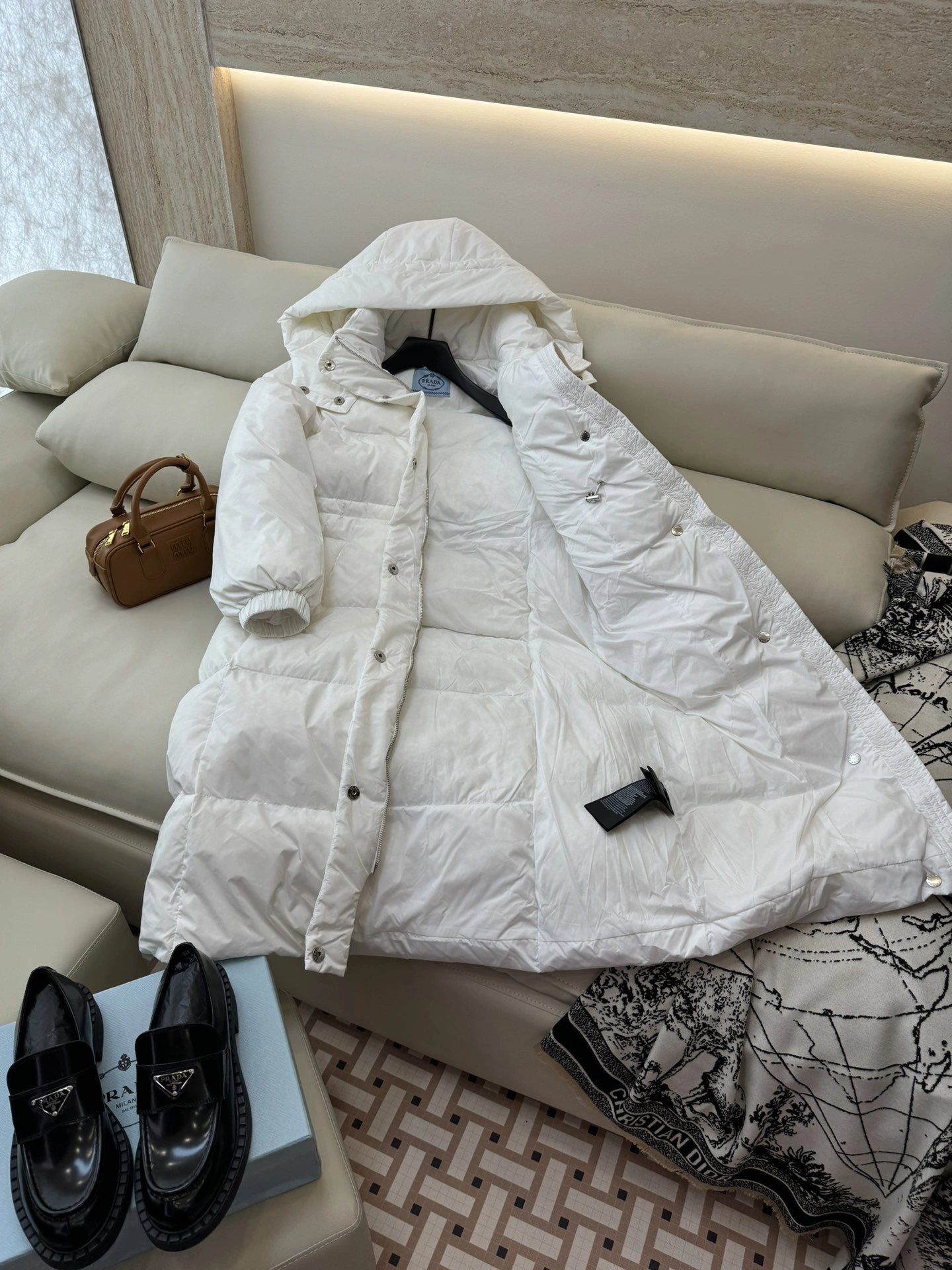 Prada Down Jackets Functional 172658