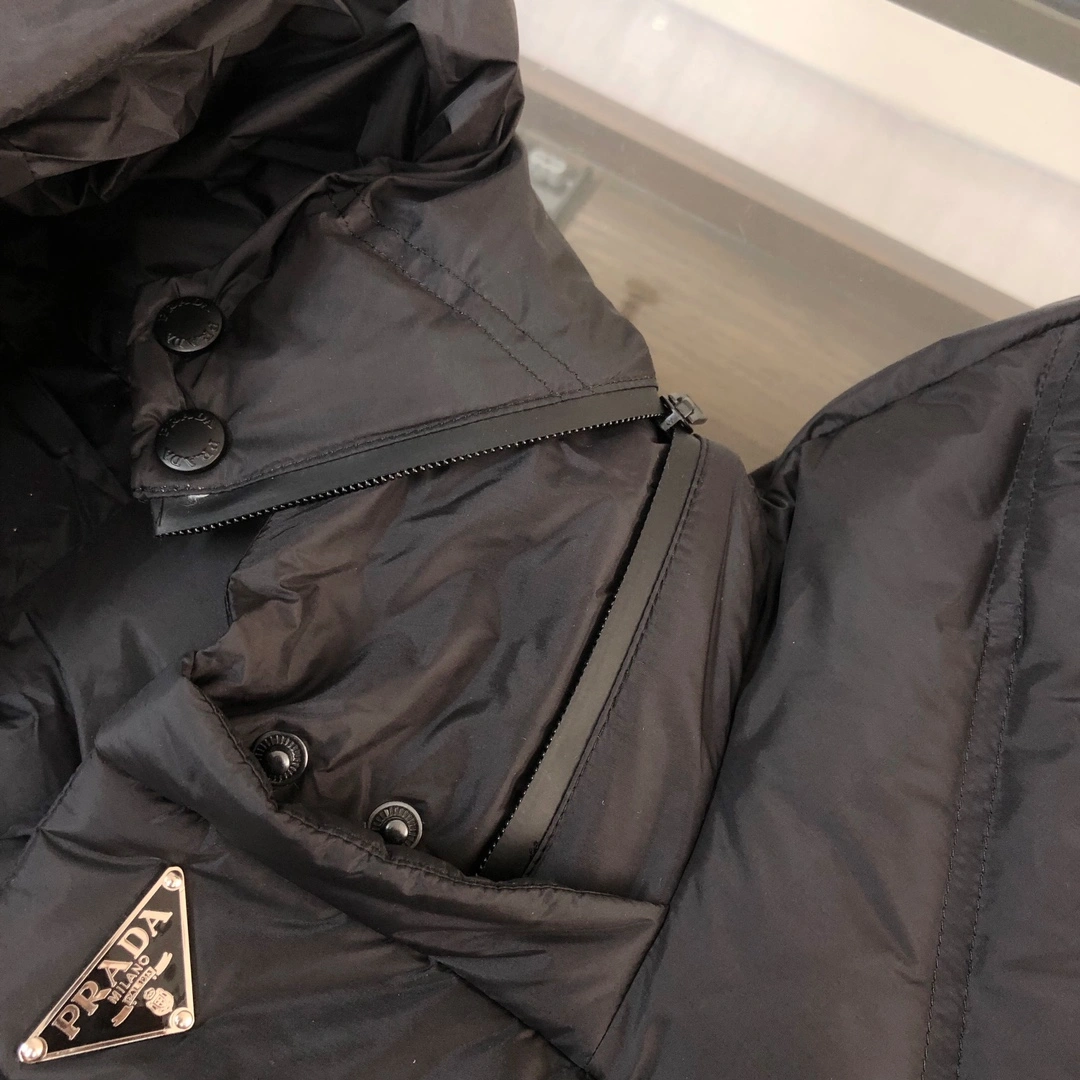 Prada Down Jackets Durable 172654