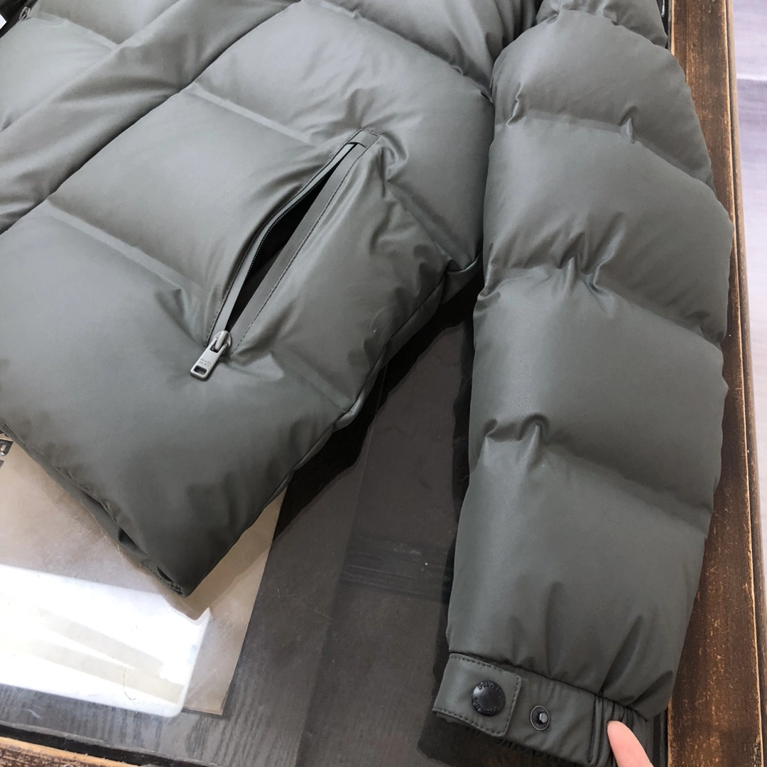 Prada Down Jackets TravelReady 172680
