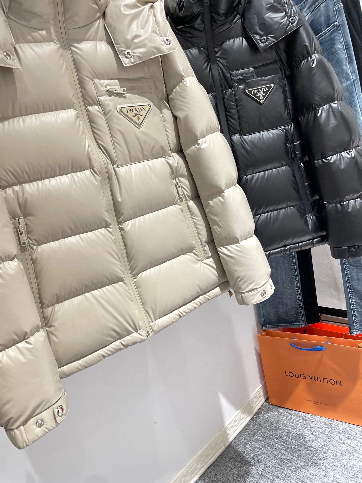 Prada Down Jackets SoftTouch 172642