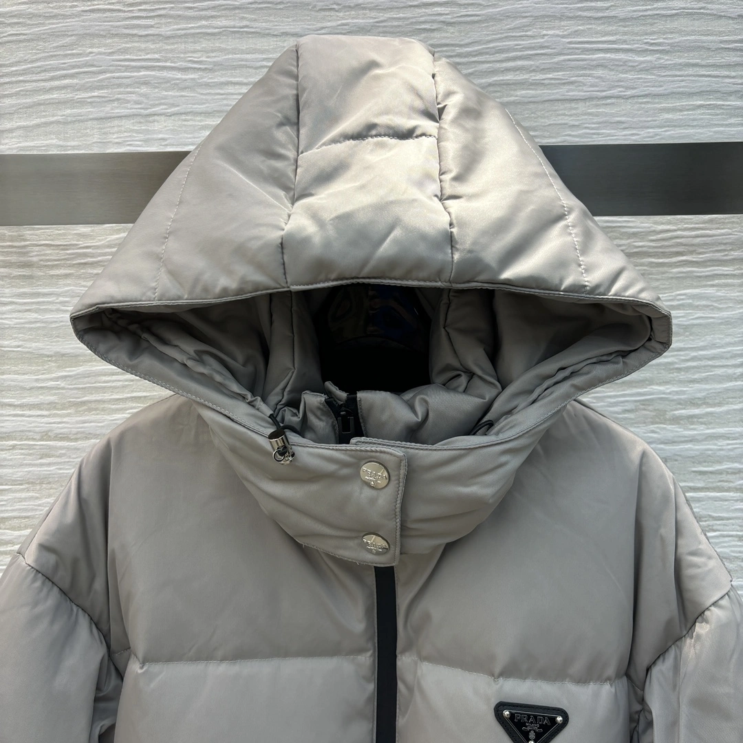 Prada Down Jackets RelaxedFit 172640