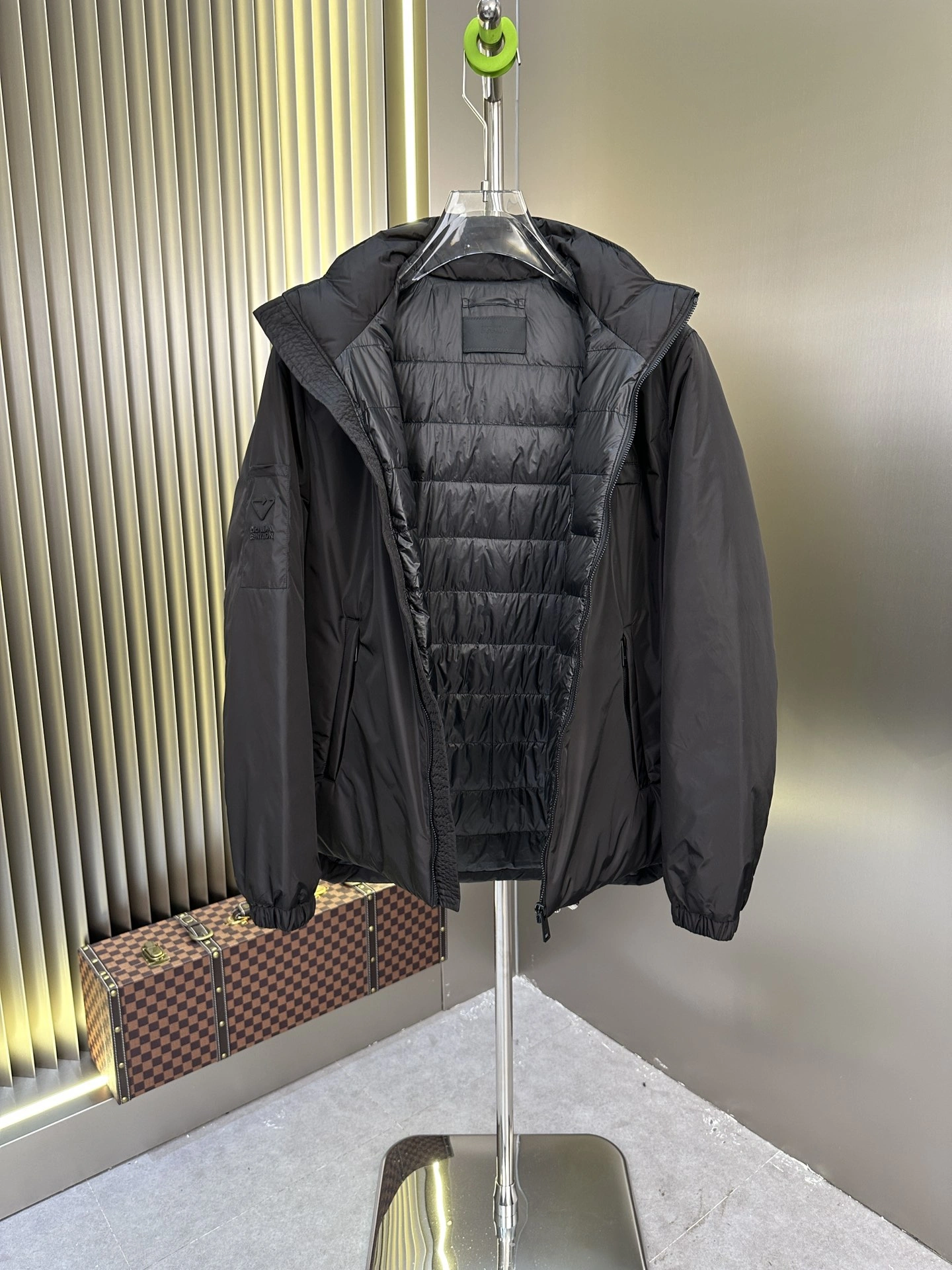 Lightweight Prada Down Jackets 172634