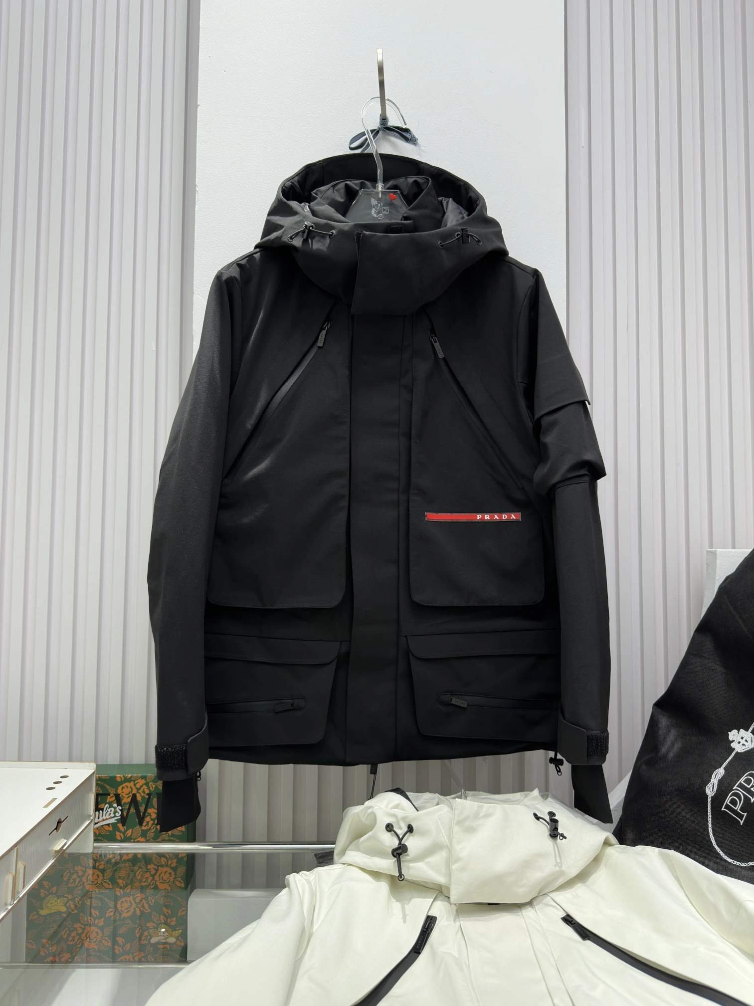 Prada Down Jackets Efficient 172629