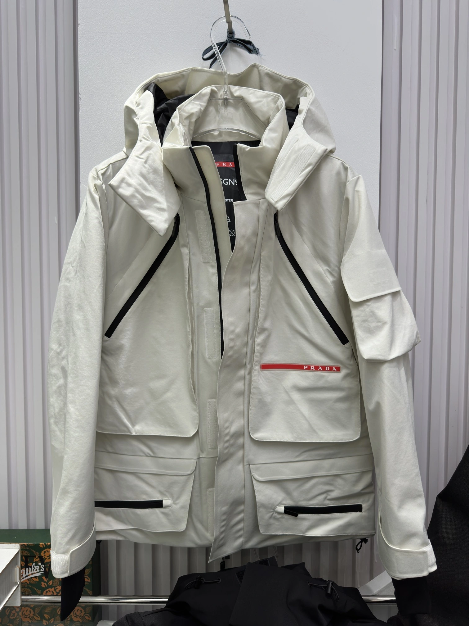 Prada Down Jackets GoodFit 172631