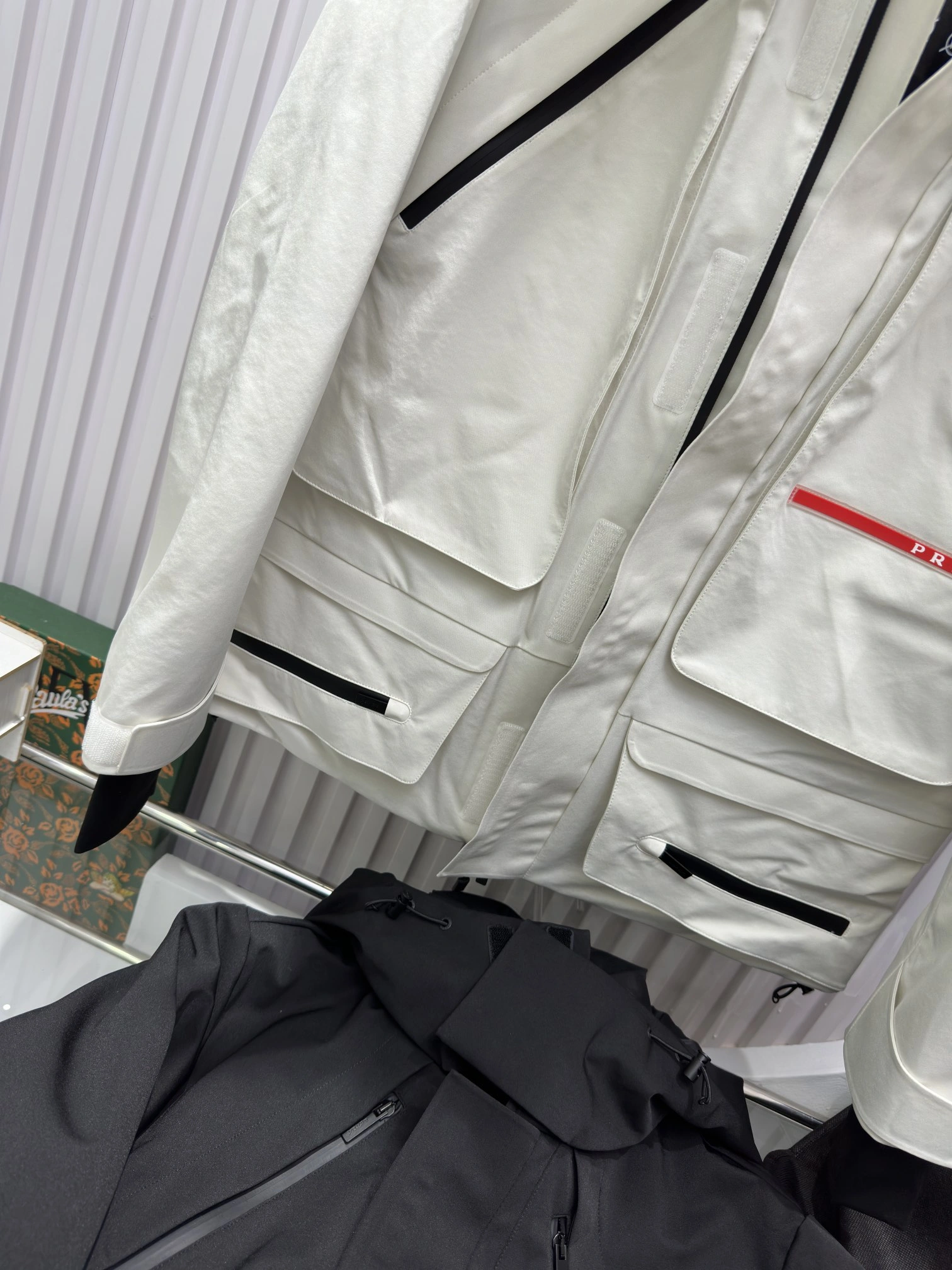 Prada Down Jackets GoodFit 172631