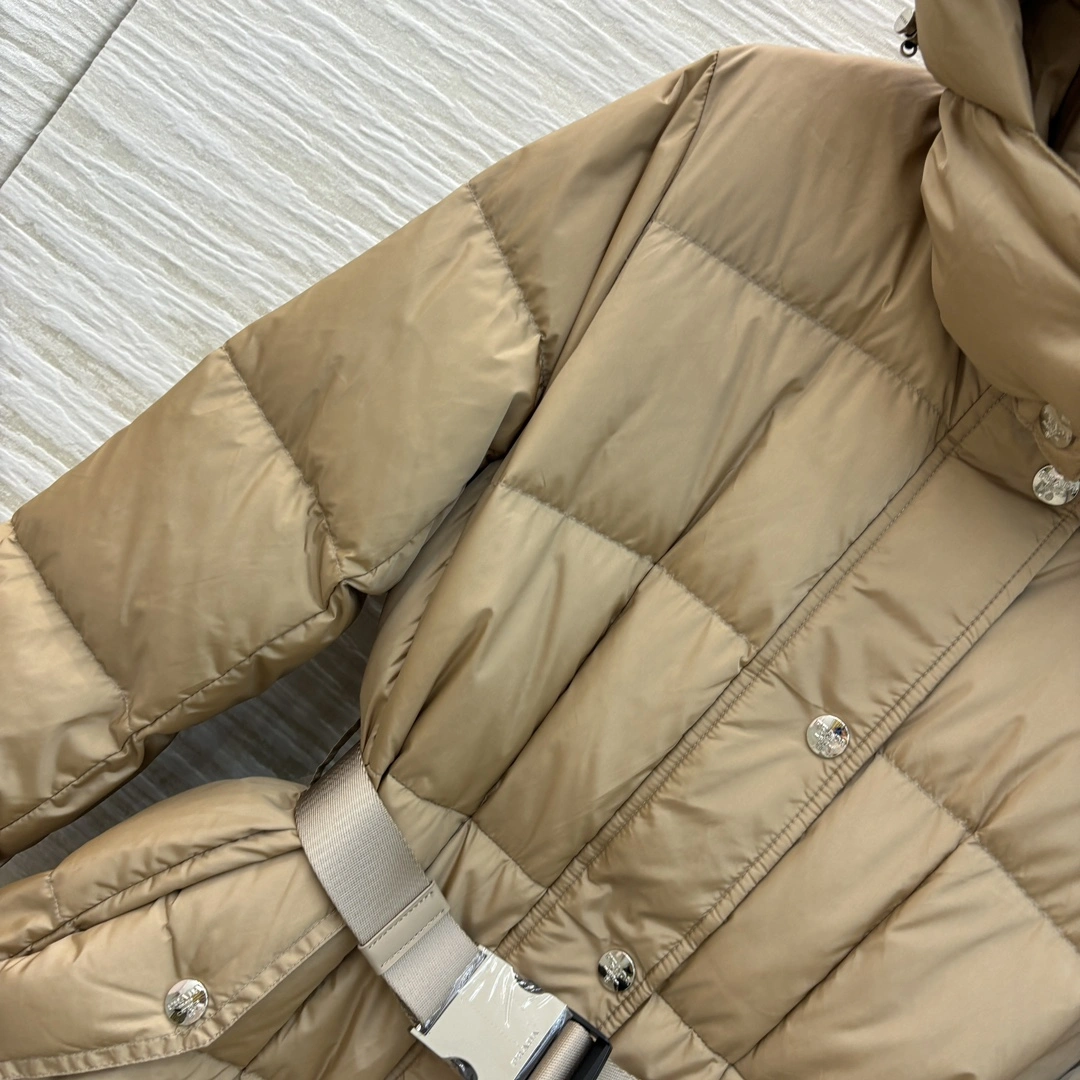 Bright Prada Down Jackets 172652