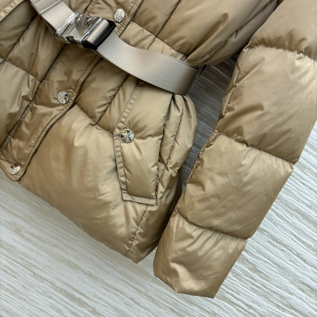 Bright Prada Down Jackets 172652