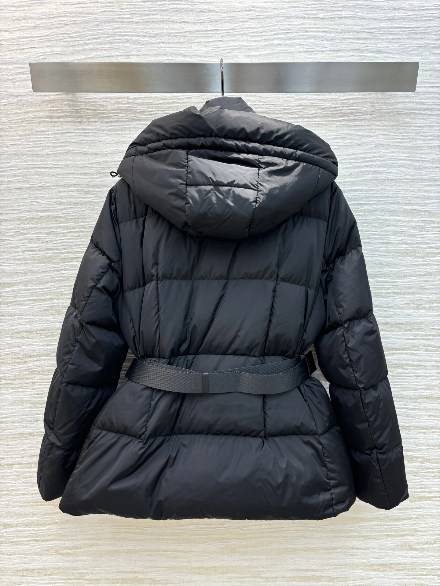 Prada Down Jackets Sophisticated 172615