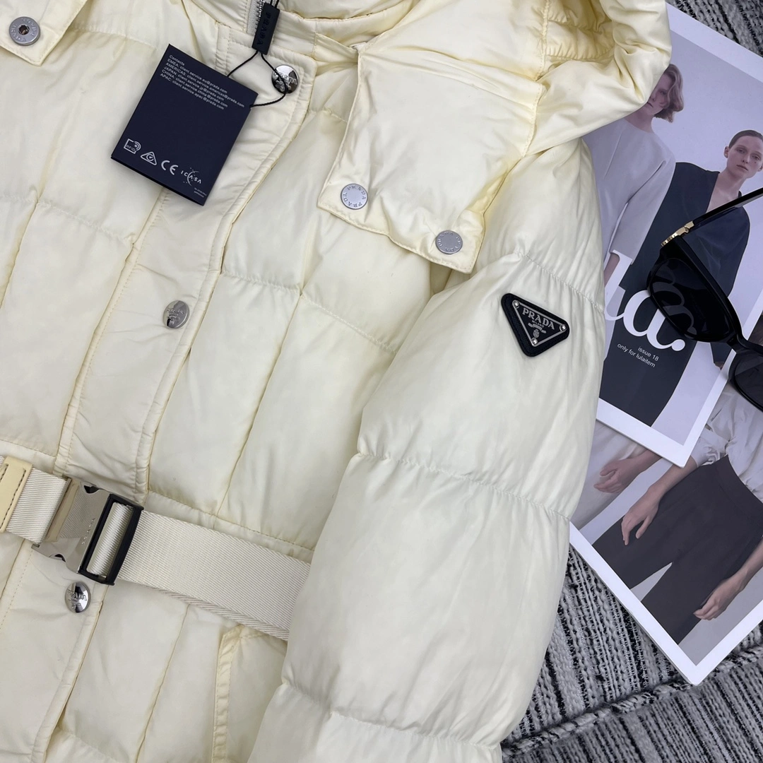 Functional Prada Down Jackets 172617