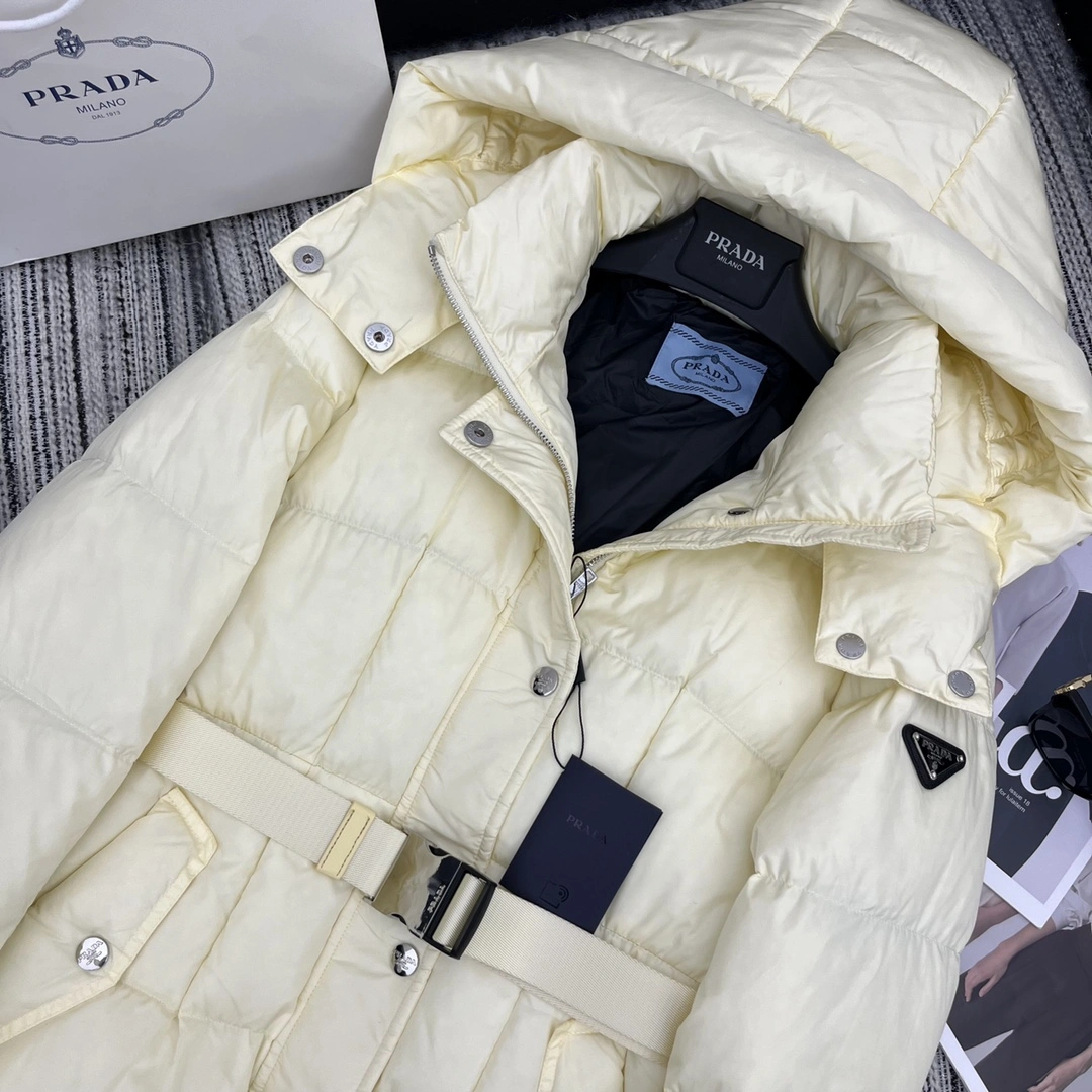Functional Prada Down Jackets 172617
