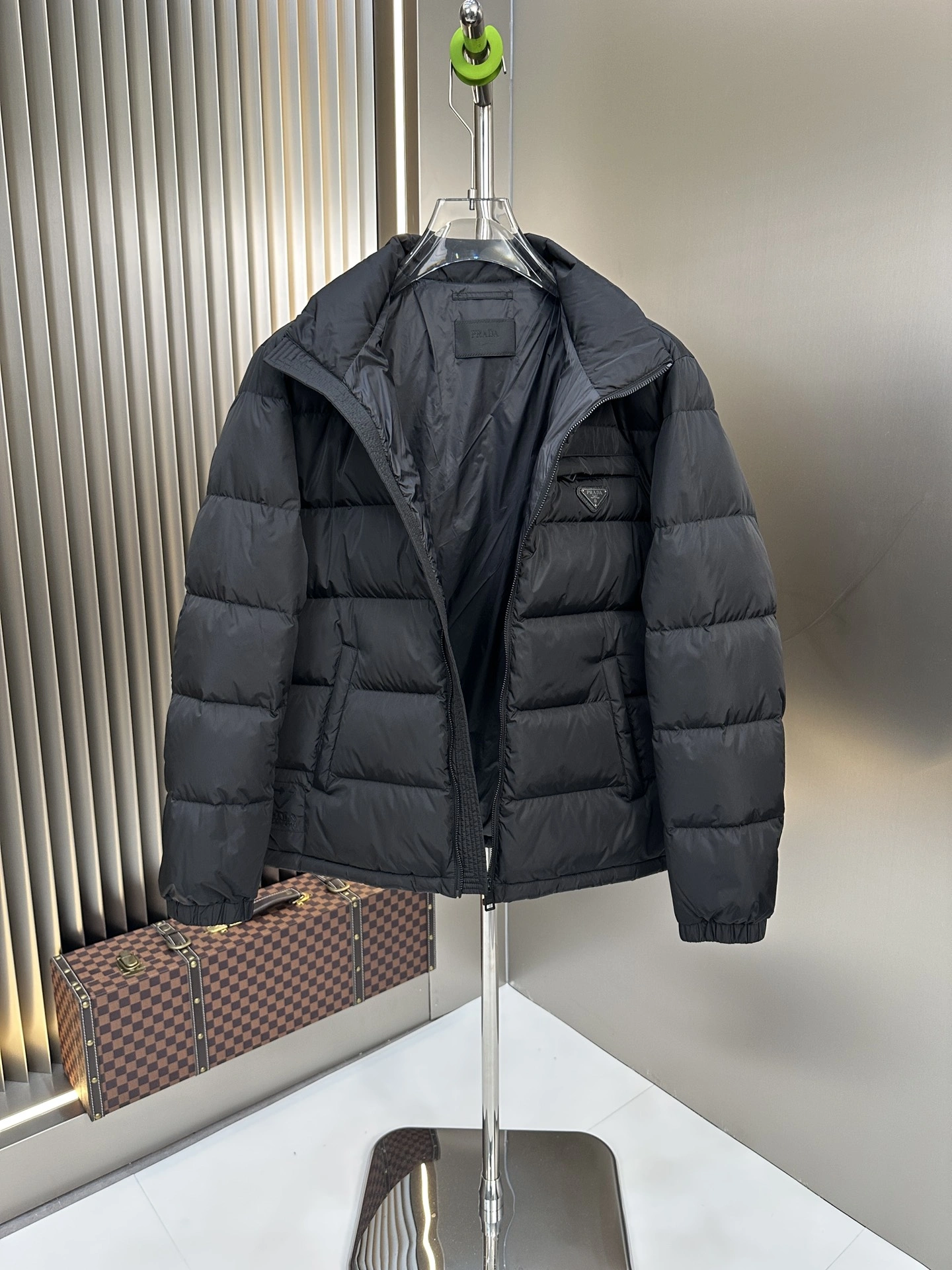 Prada Down Jackets Stylish 172618