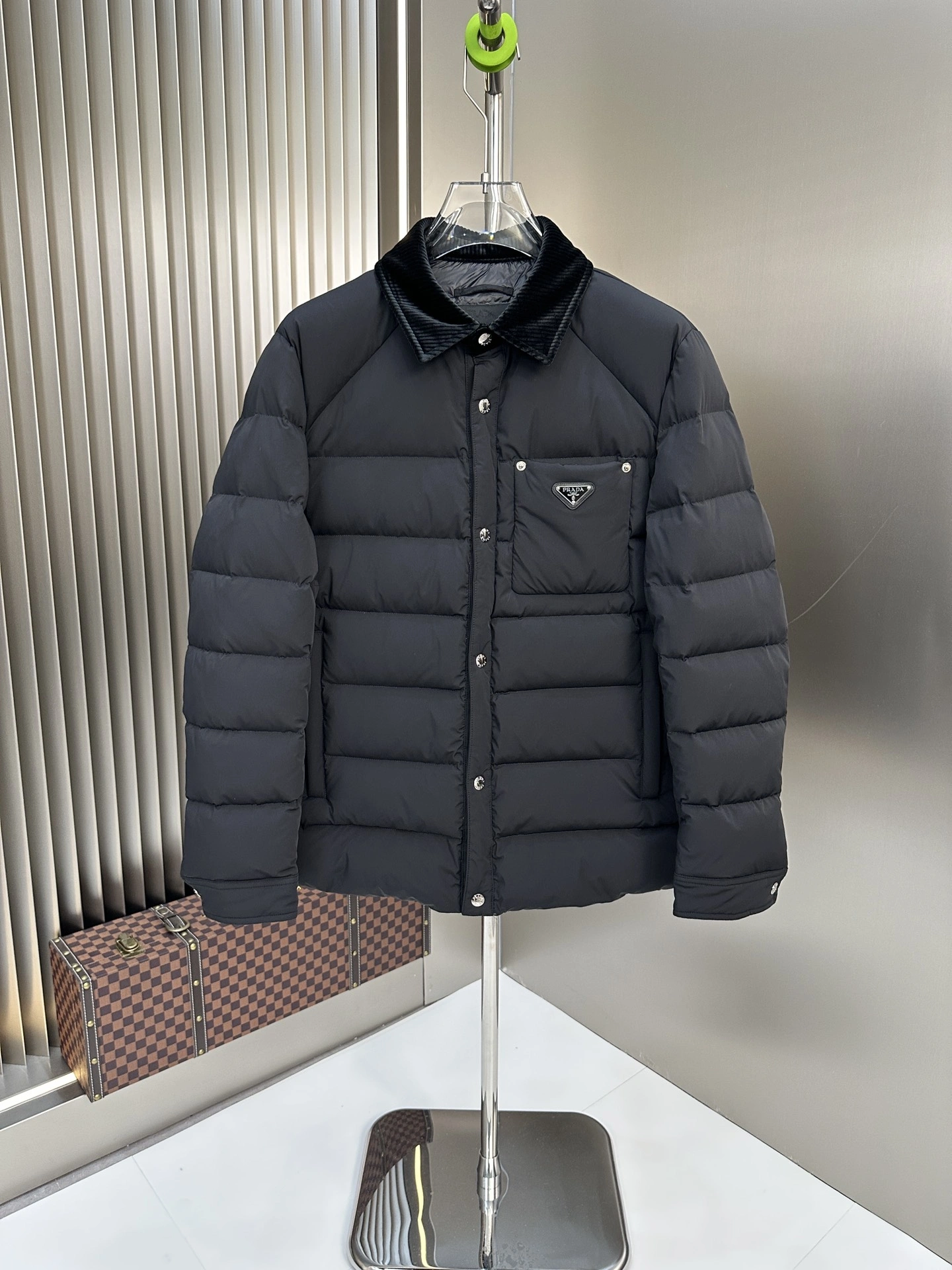 Prada Down Jackets ZipUp 172695