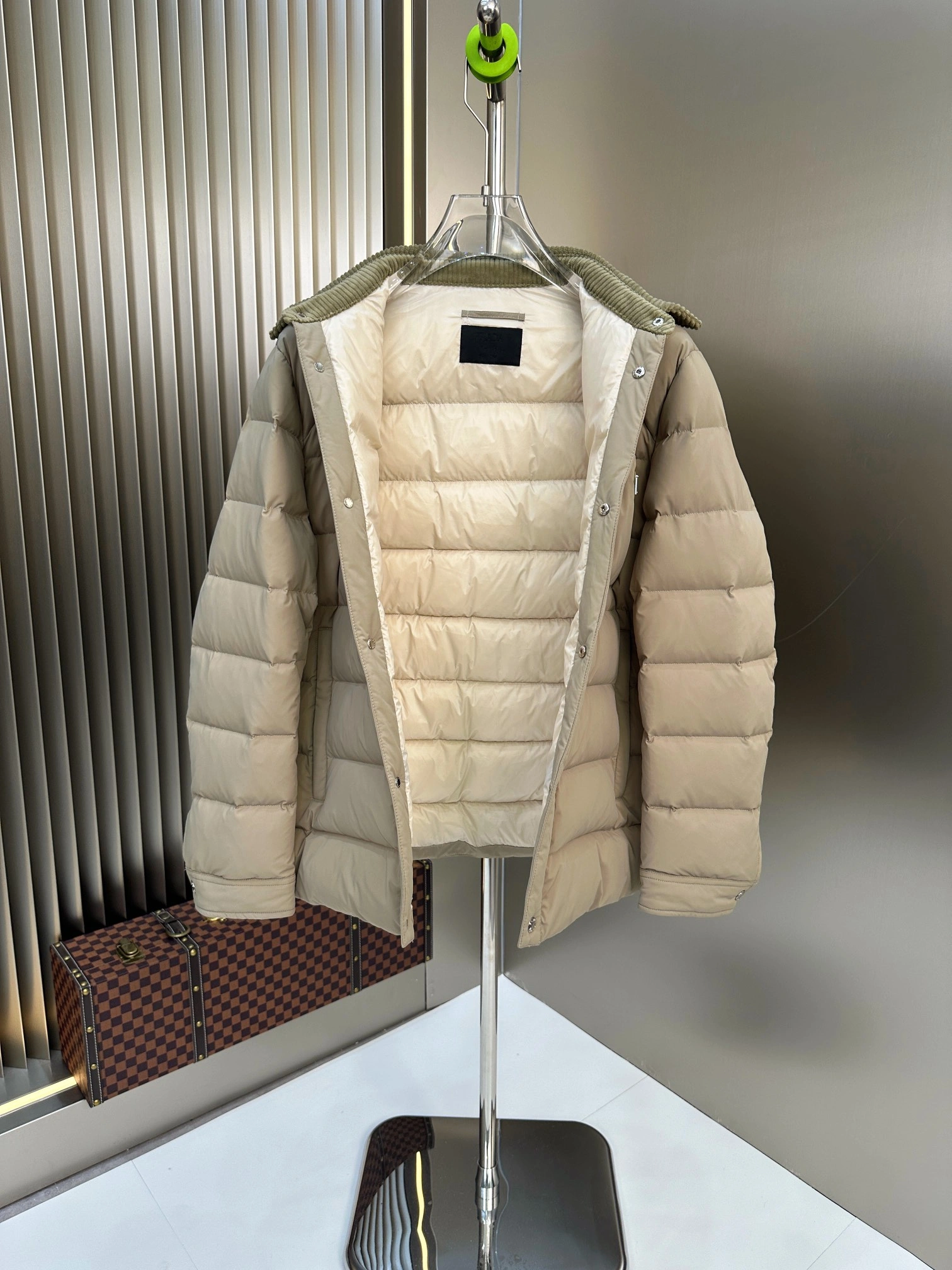 Prada Down Jackets ZipUp 172695
