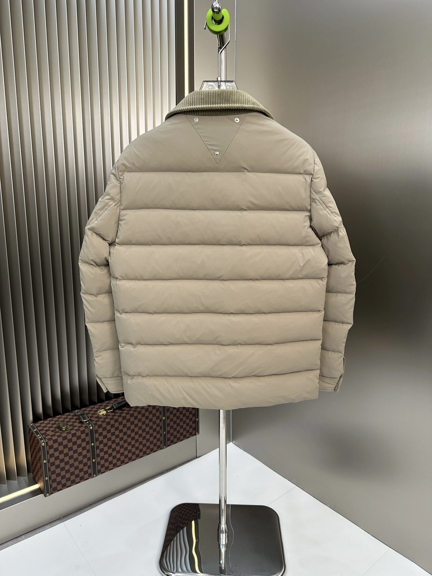 Prada Down Jackets ZipUp 172695