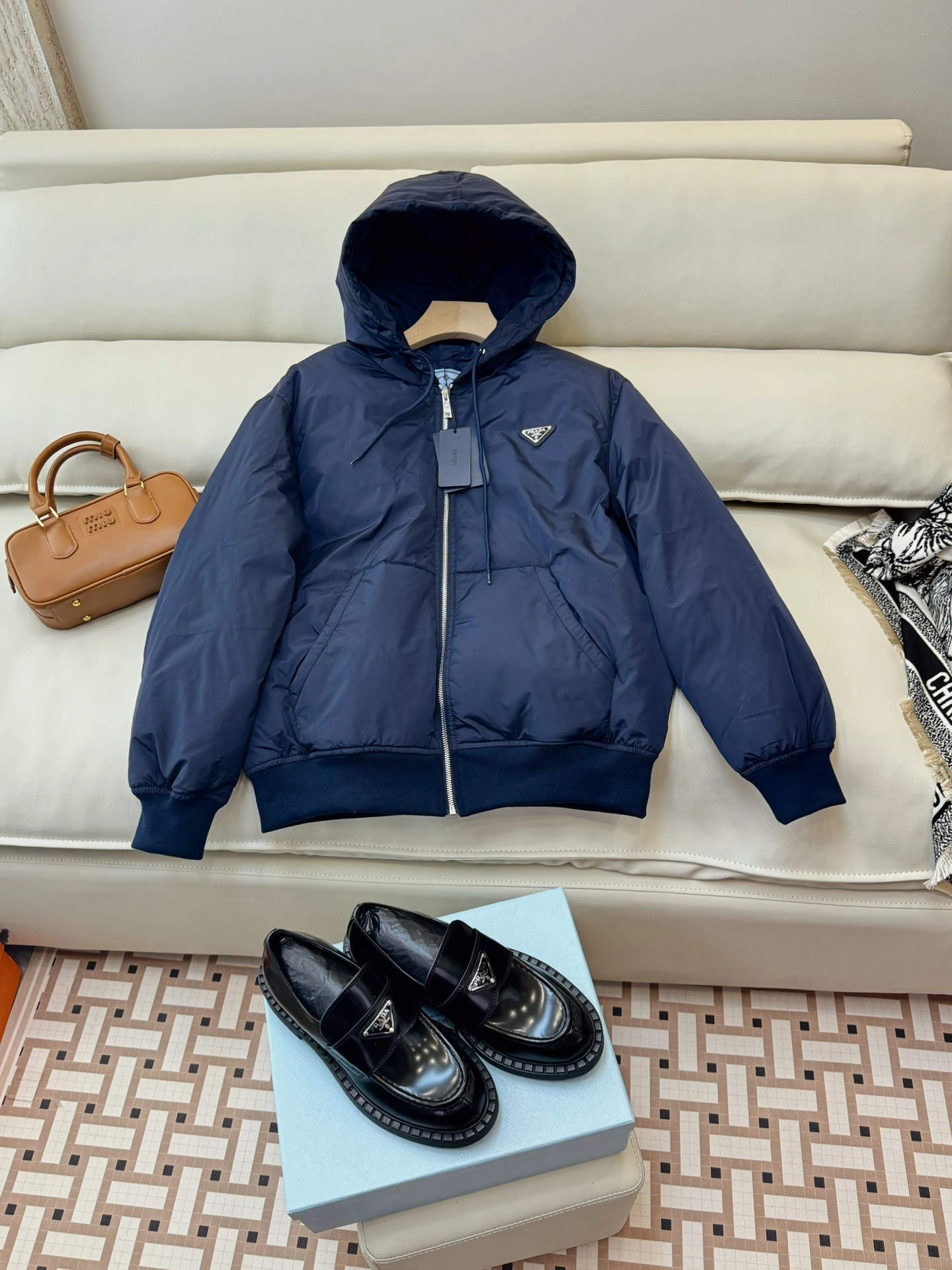 Prada Down Jackets Casual 172627