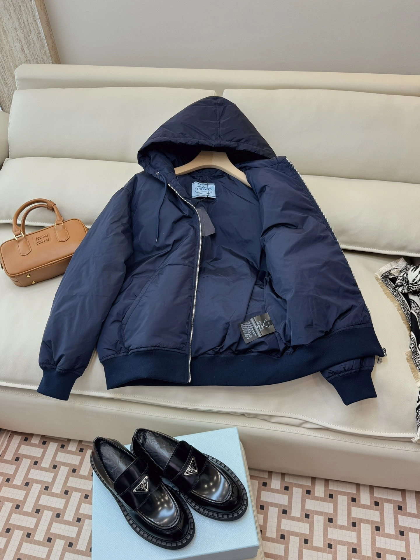 Prada Down Jackets Casual 172627