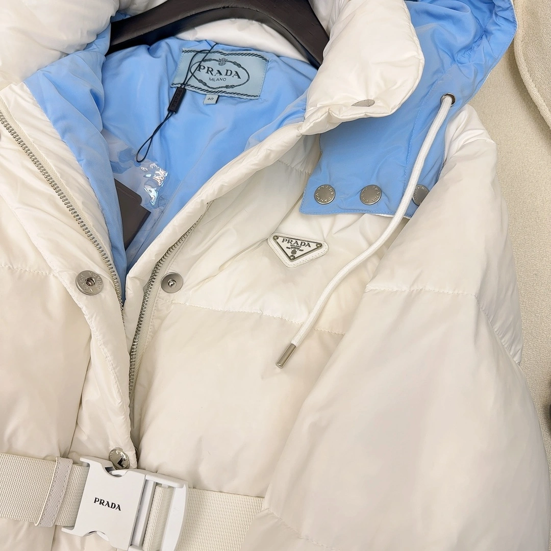 Prada Down Jackets Sophisticated 172659