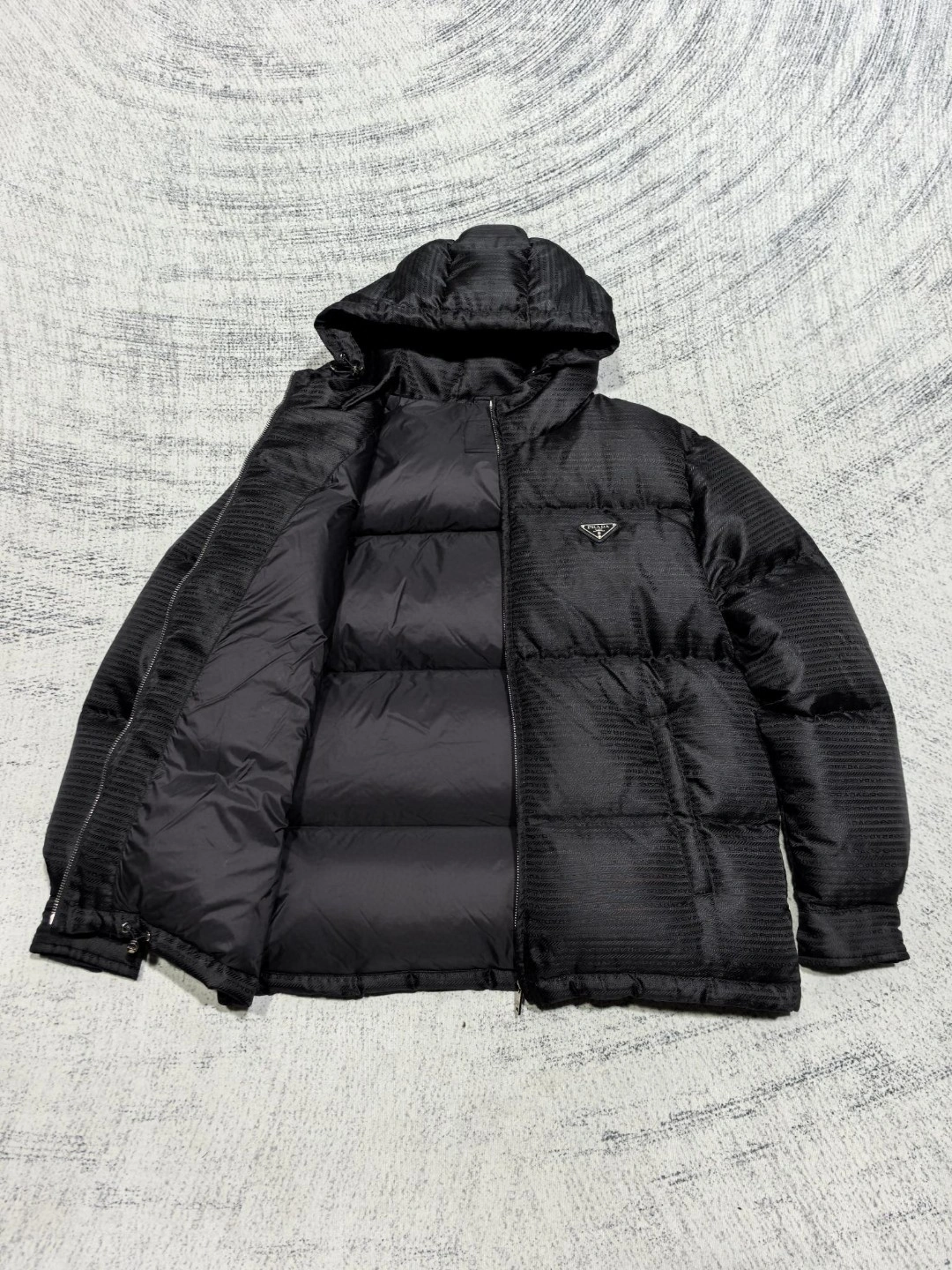 Stretchable Prada Down Jackets 172600