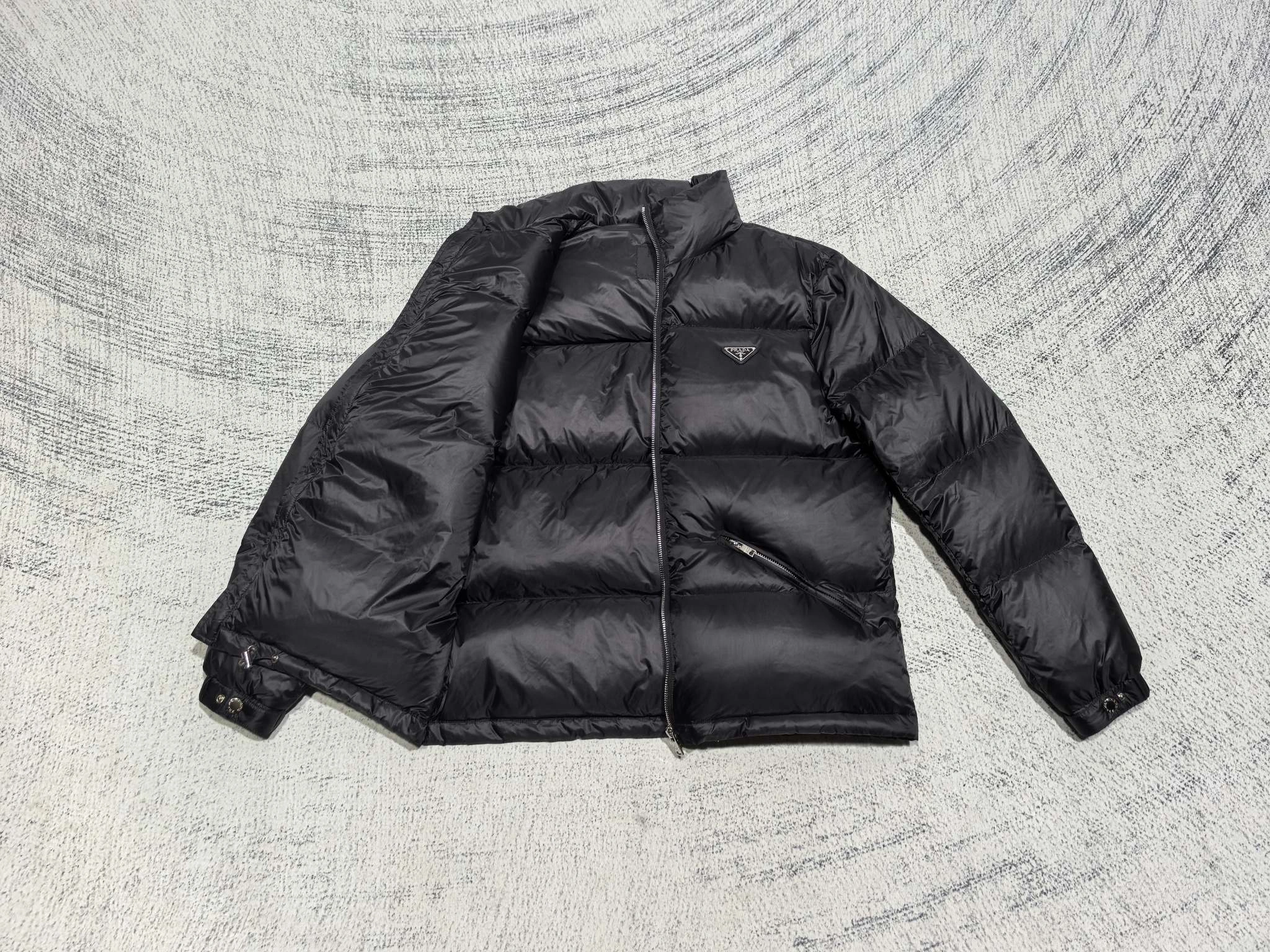 Prada Down Jackets Premium 172636