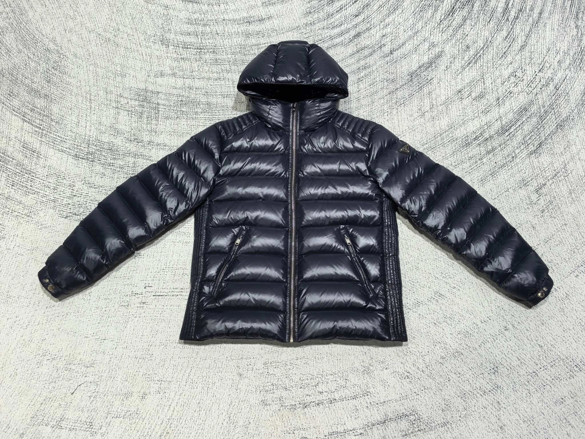 TimelessDesign Prada Down Jackets 172598