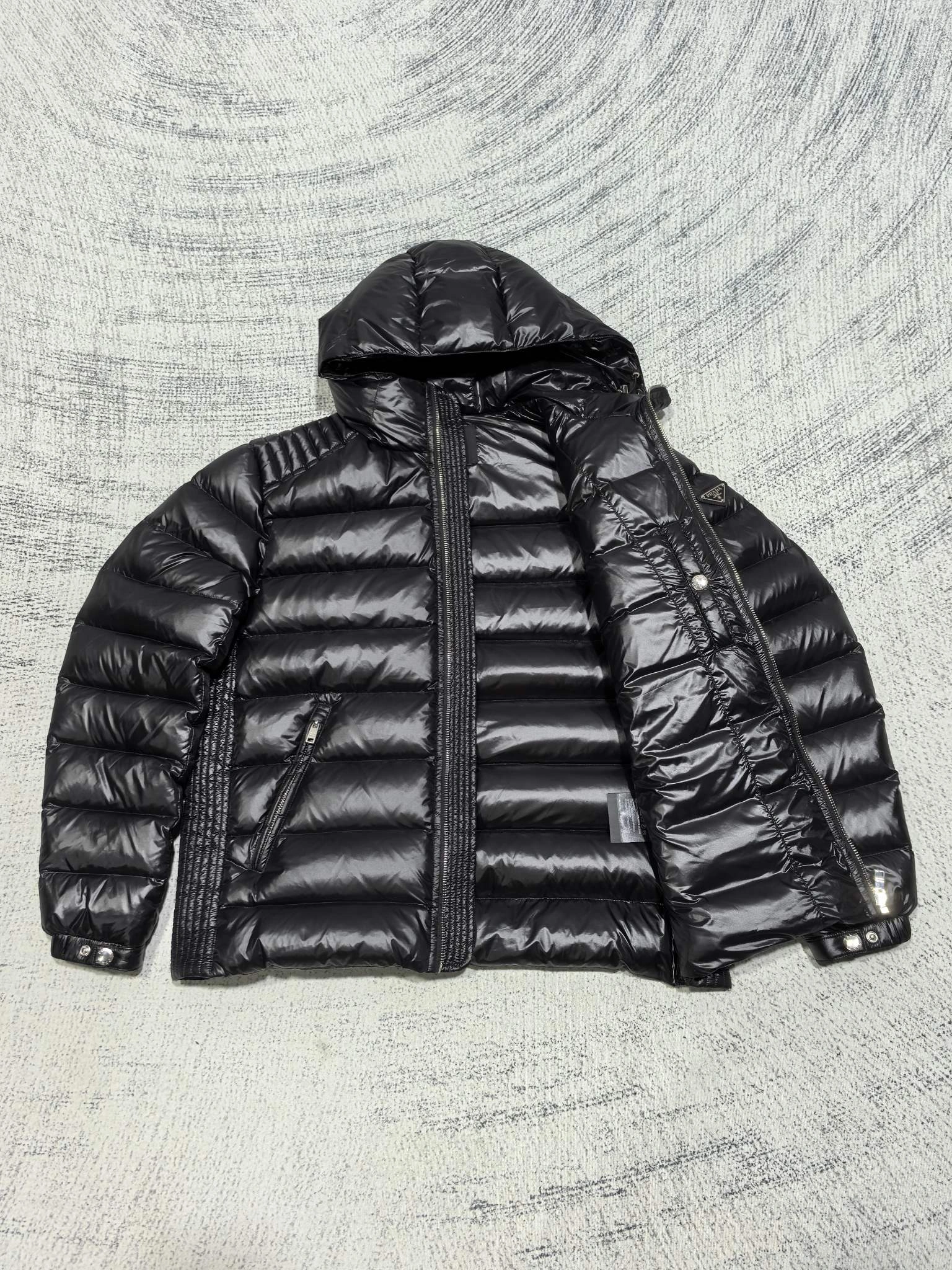 TimelessDesign Prada Down Jackets 172598