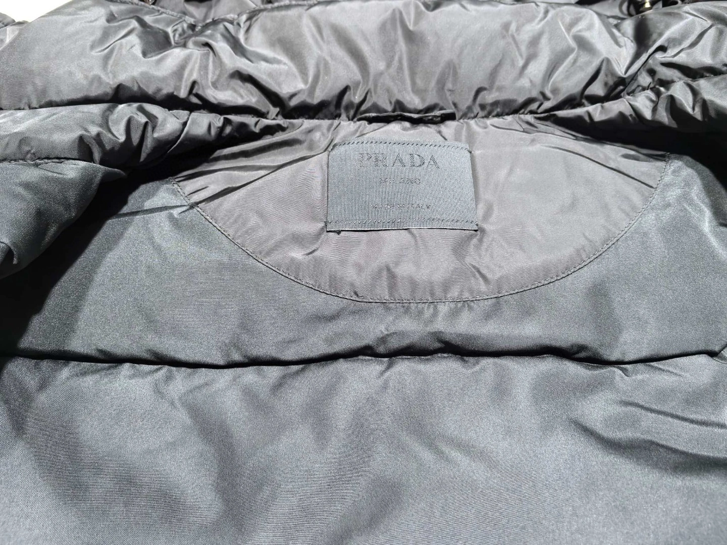 TimelessDesign Prada Down Jackets 172602