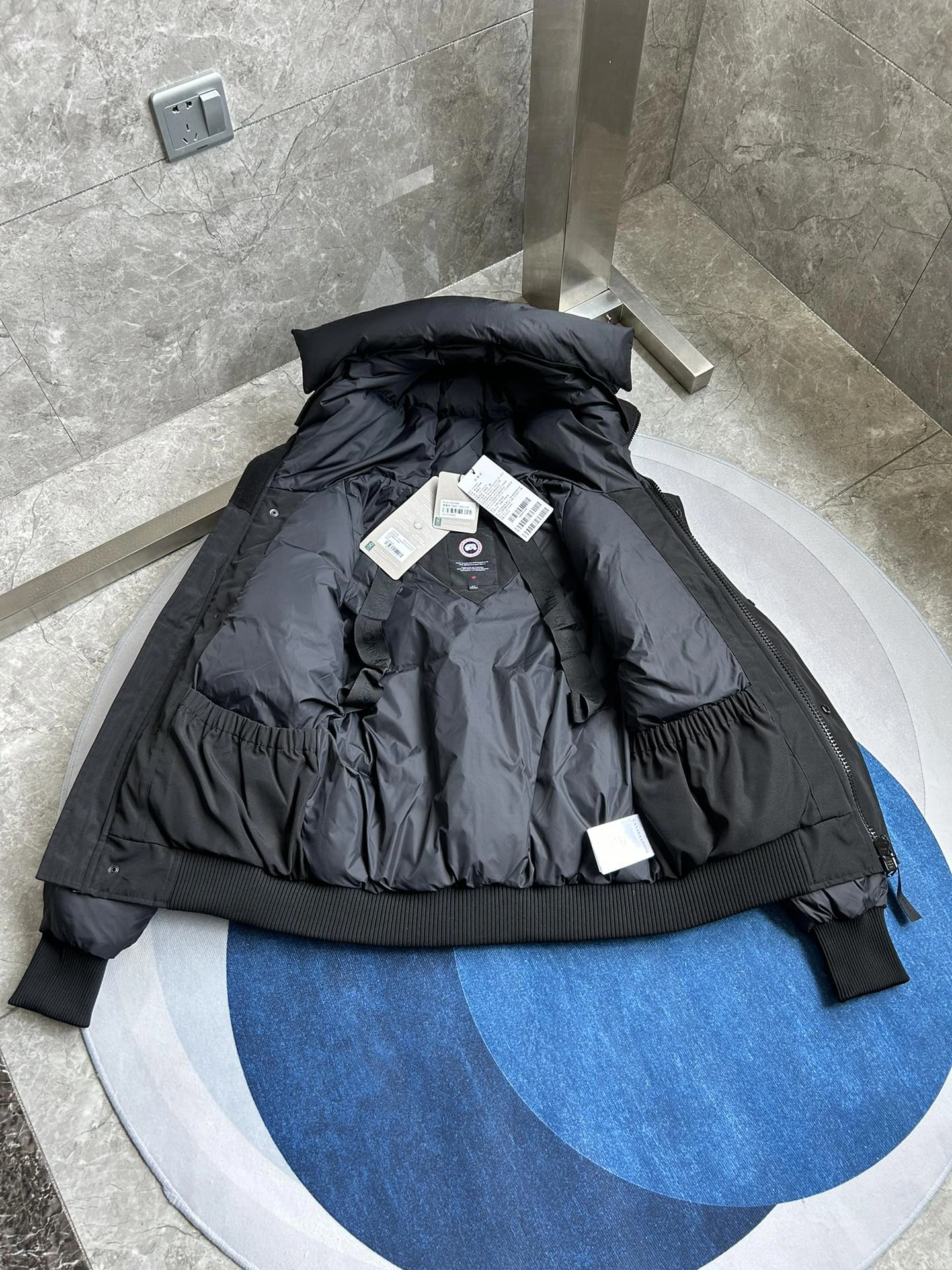 SunProtective Prada Down Jackets 172596