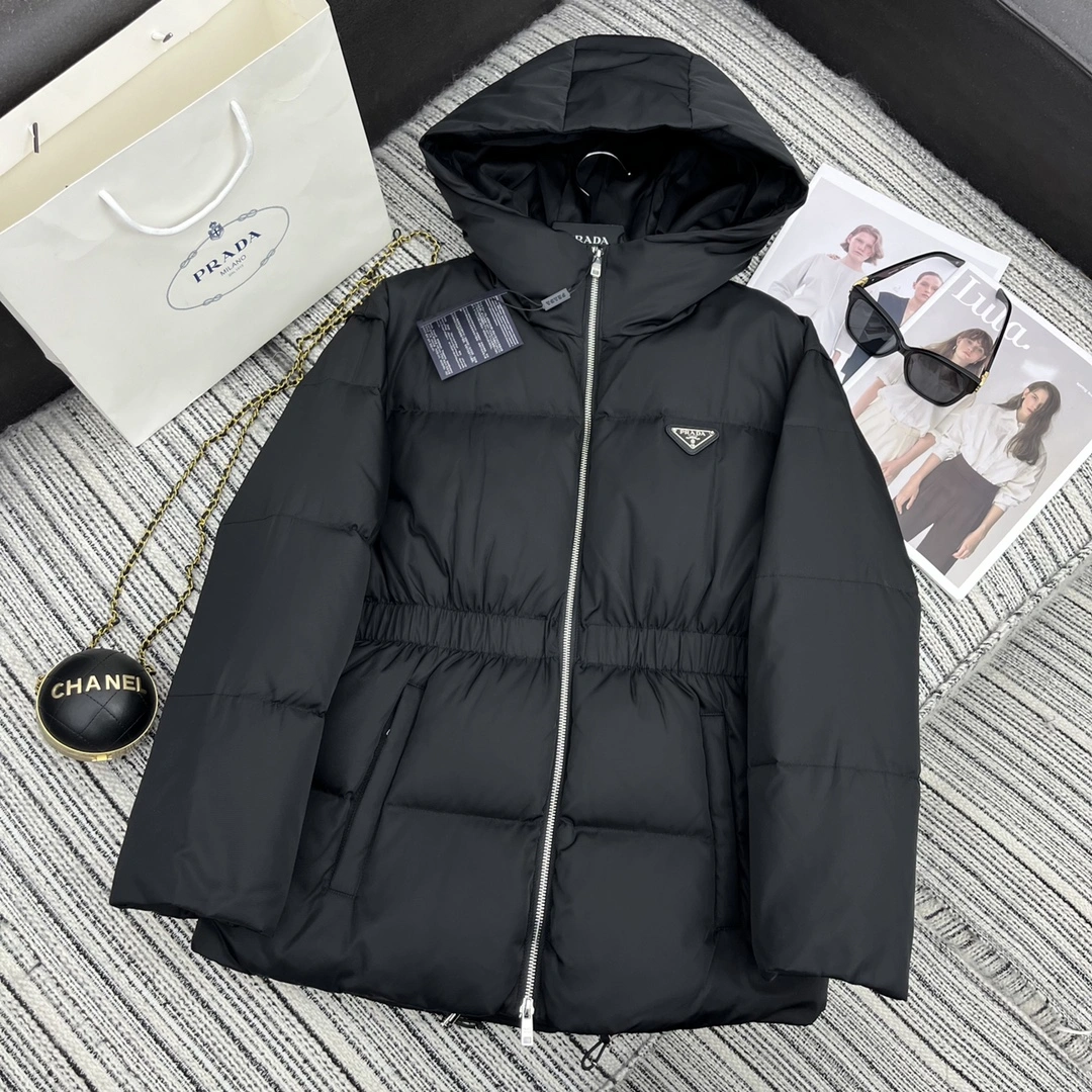 Prada Down Jackets Comfortable 172590