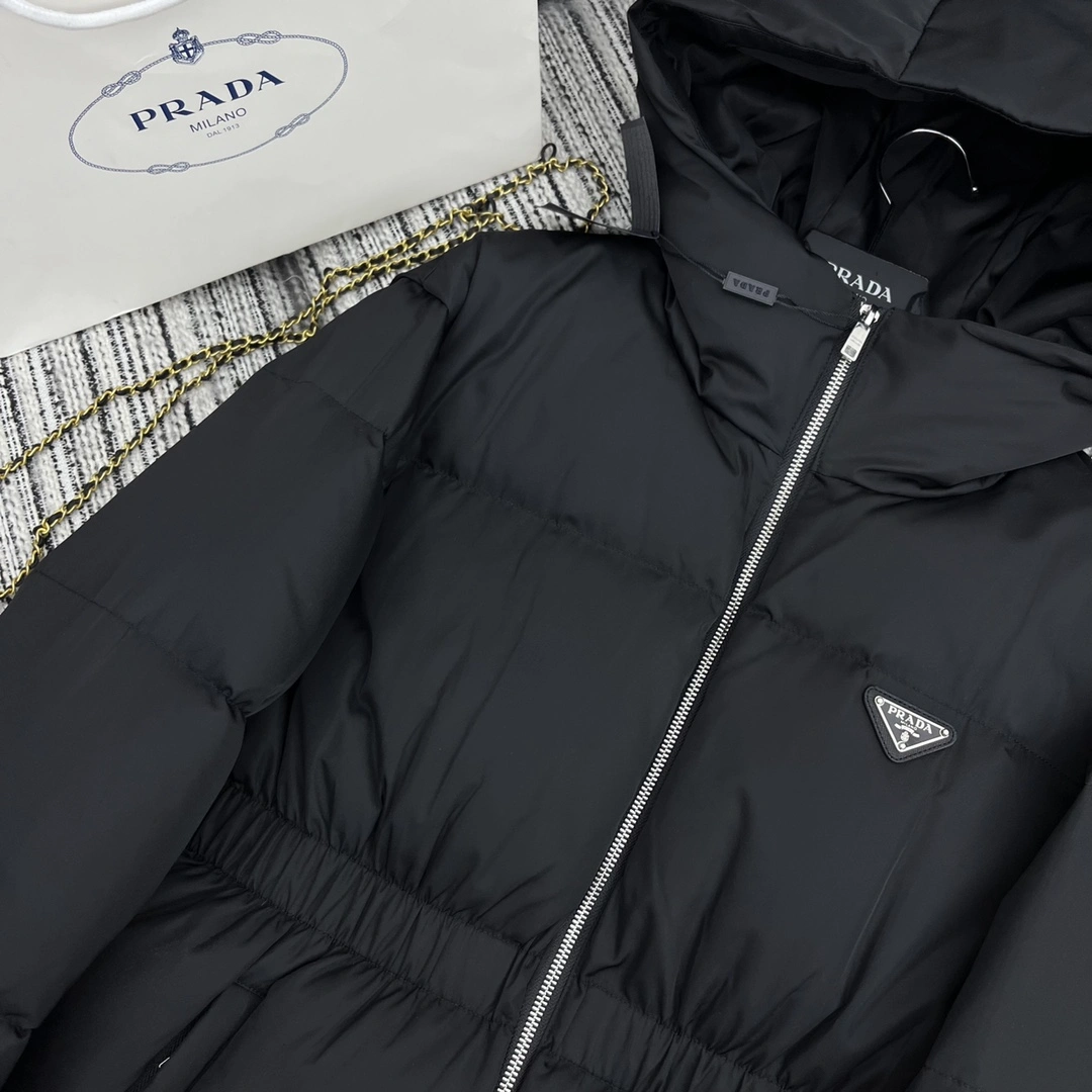 Prada Down Jackets Comfortable 172590