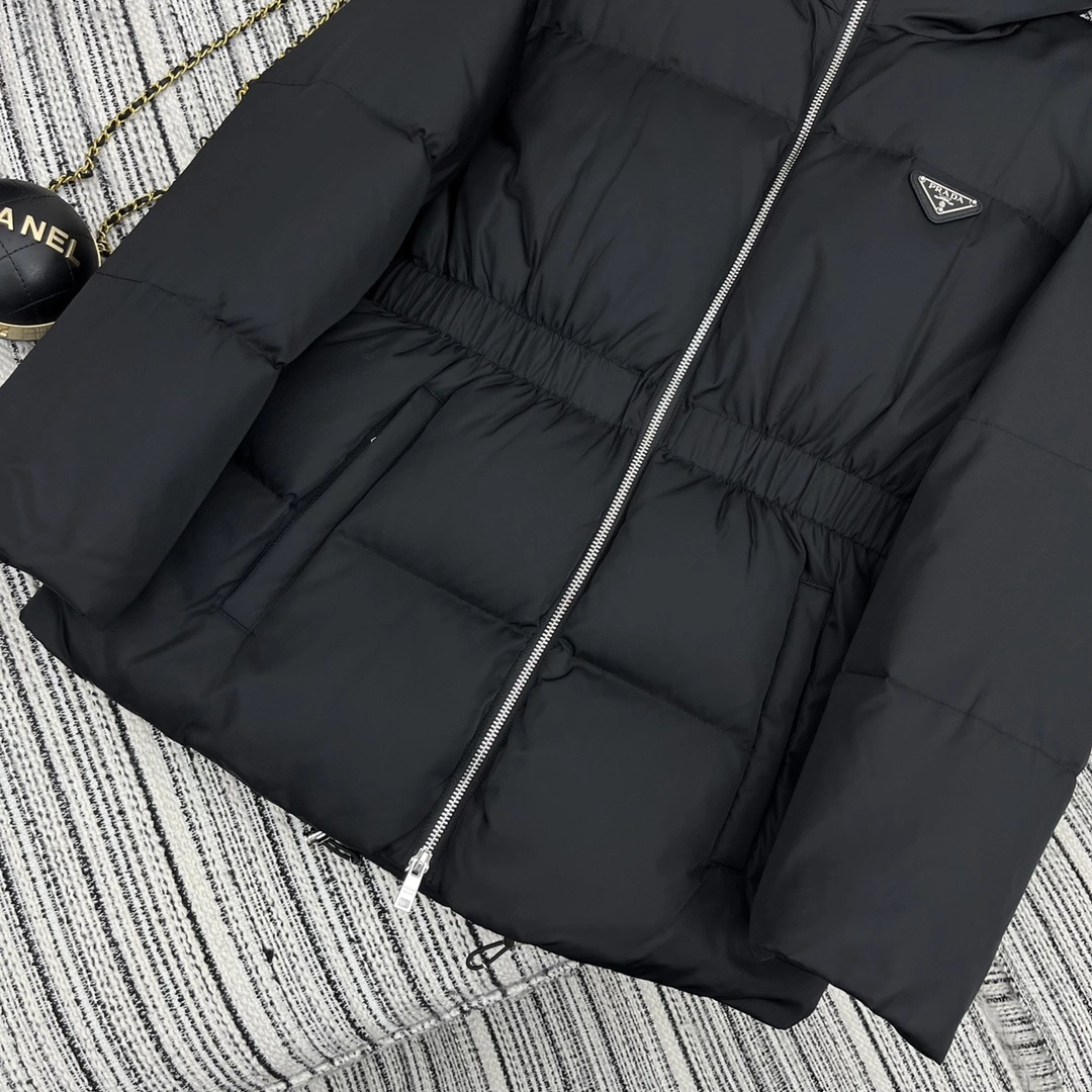 Prada Down Jackets Comfortable 172590