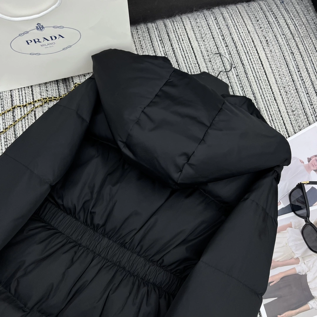Prada Down Jackets Comfortable 172590