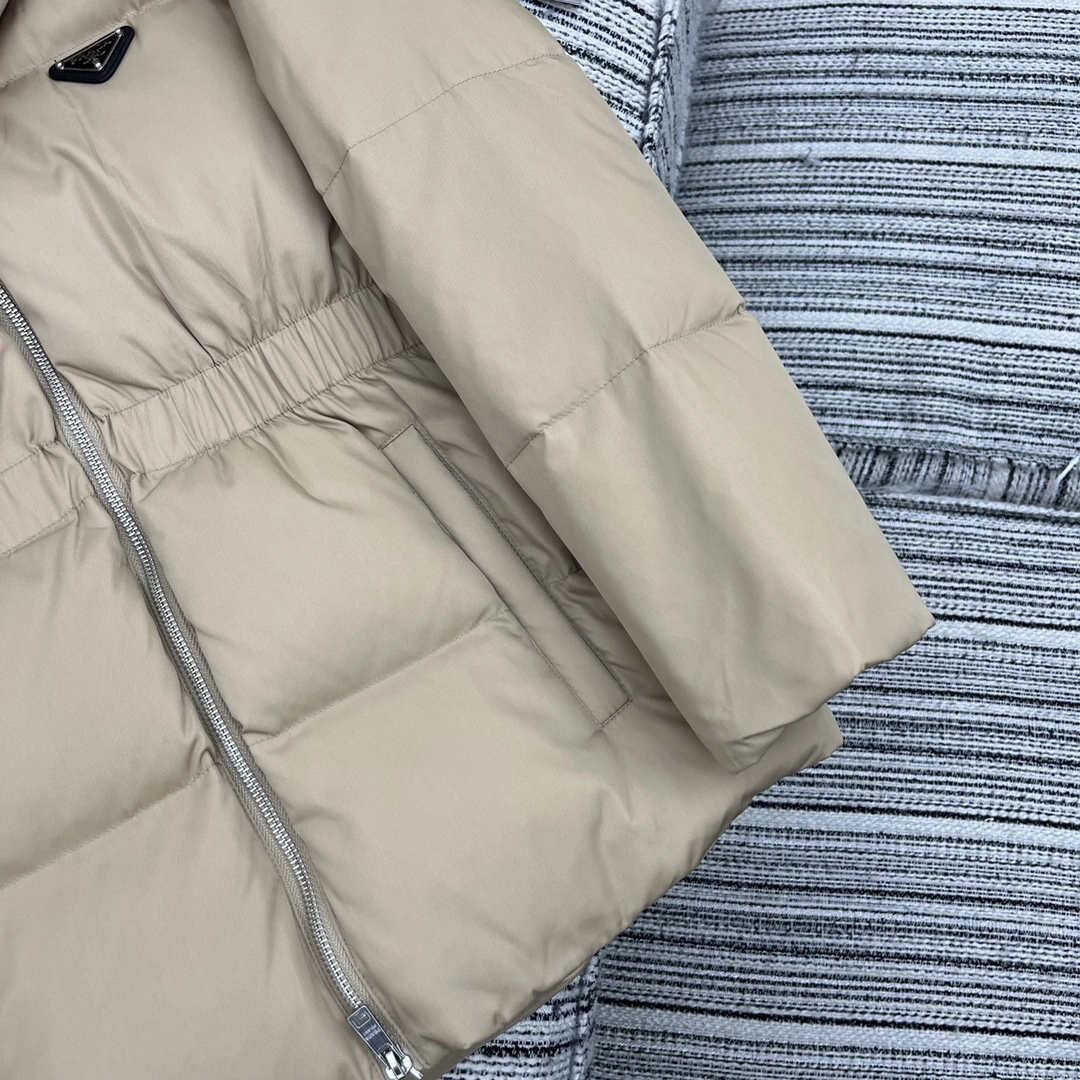 Lightweight Prada Down Jackets 172593