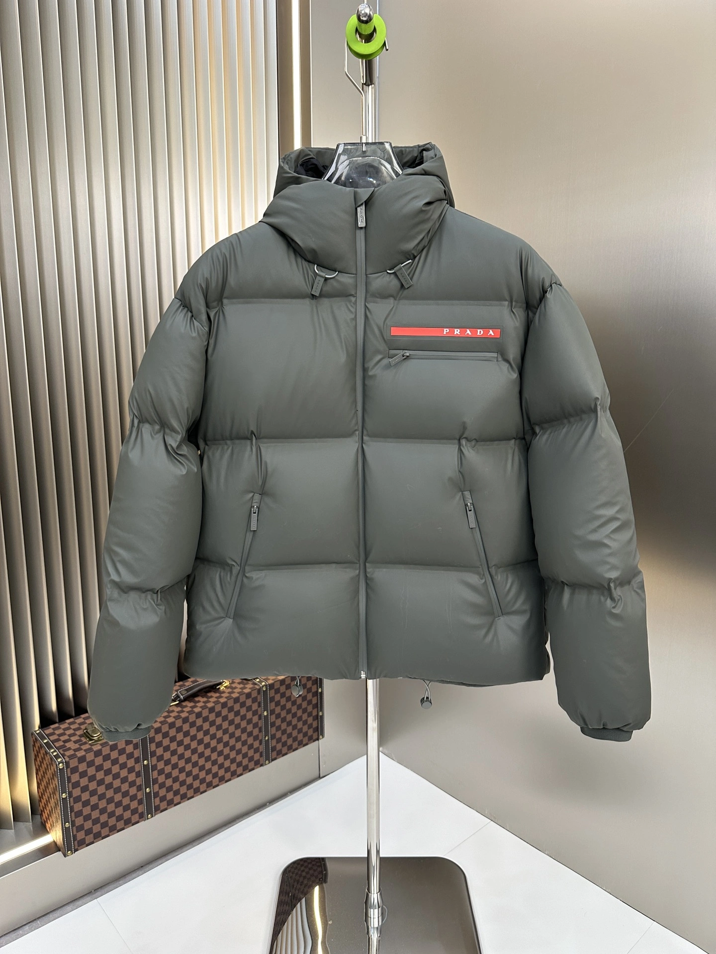 Prada Down Jackets GoodFit 172597