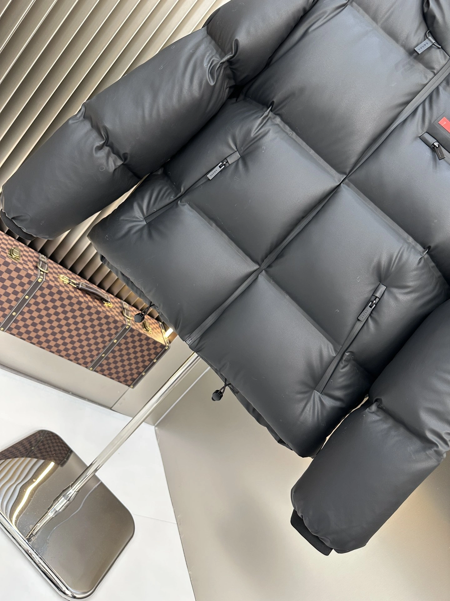 Prada Down Jackets GoodFit 172597