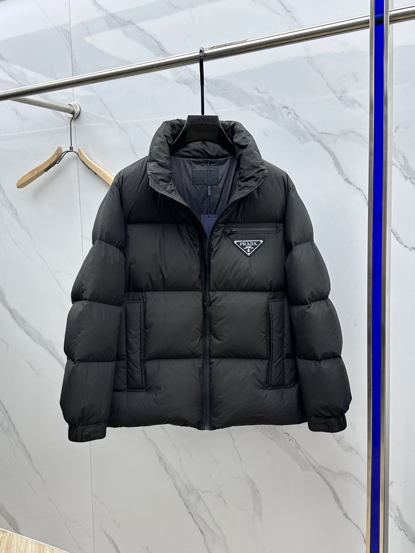 Prada Down Jackets FlexibleFit 172588