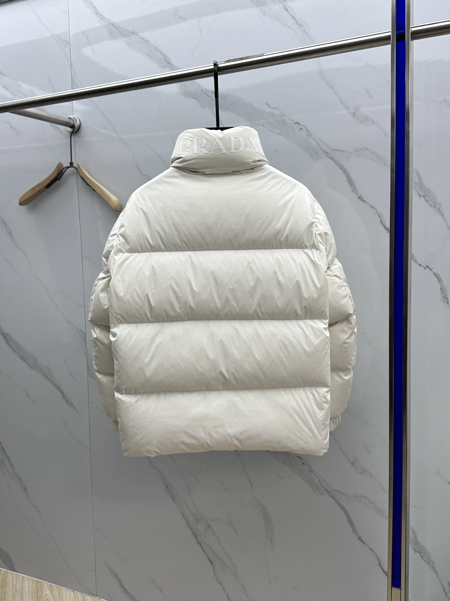 Prada Down Jackets Sophisticated 172592