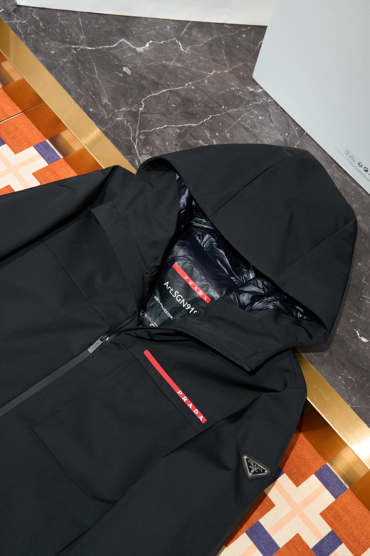 Prada Down Jackets Trendsetting 172583