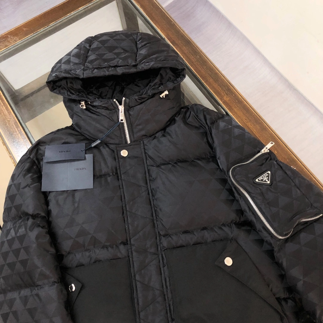 Prada Down Jackets WellDesigned 172582