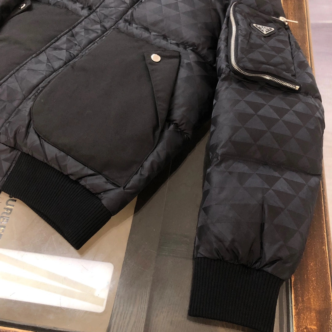 Prada Down Jackets WellDesigned 172582