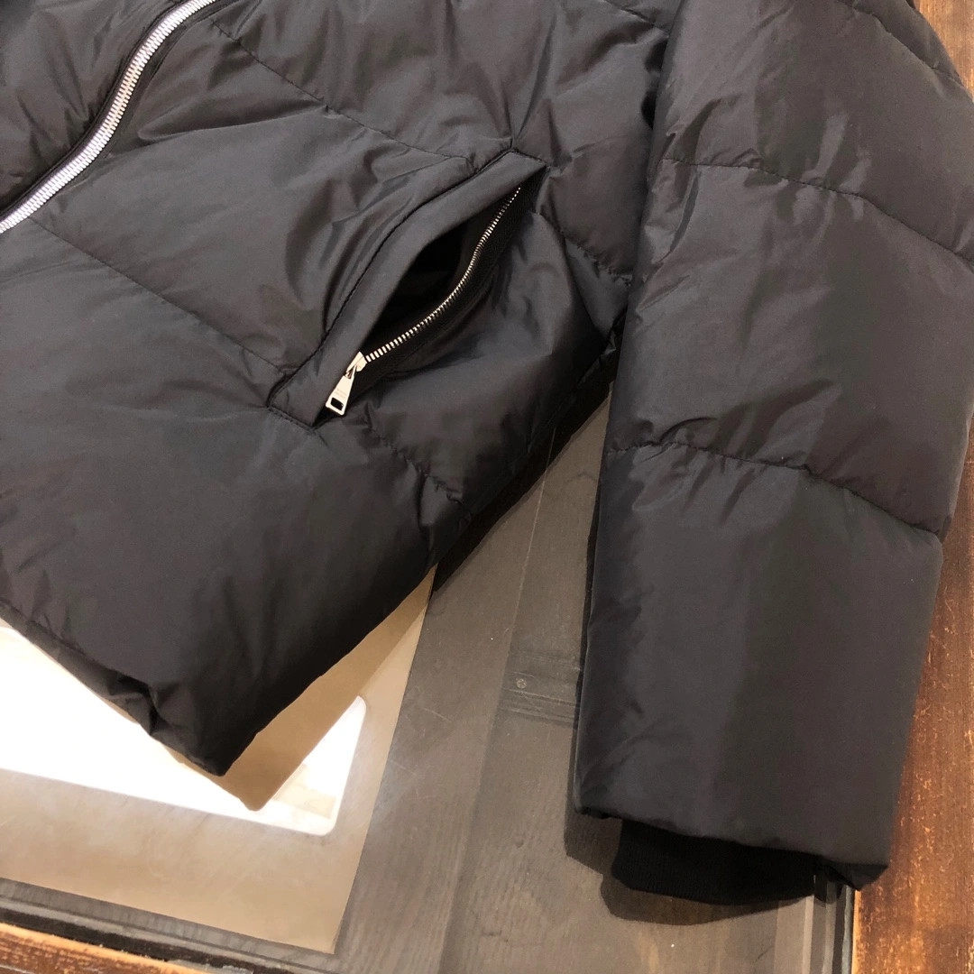 SmartChoice Prada Down Jackets 172584