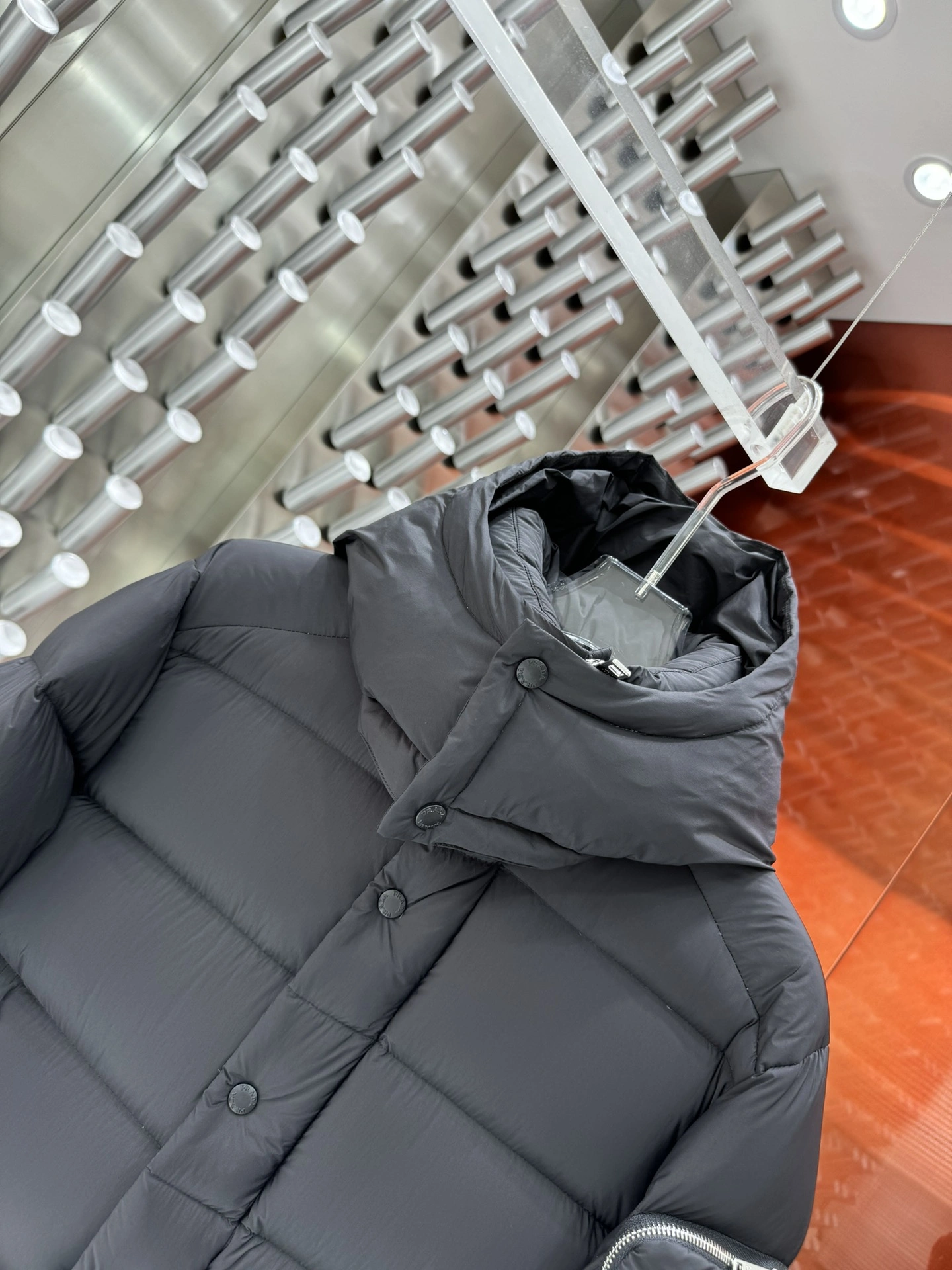 Prada Down Jackets Flexible 172611