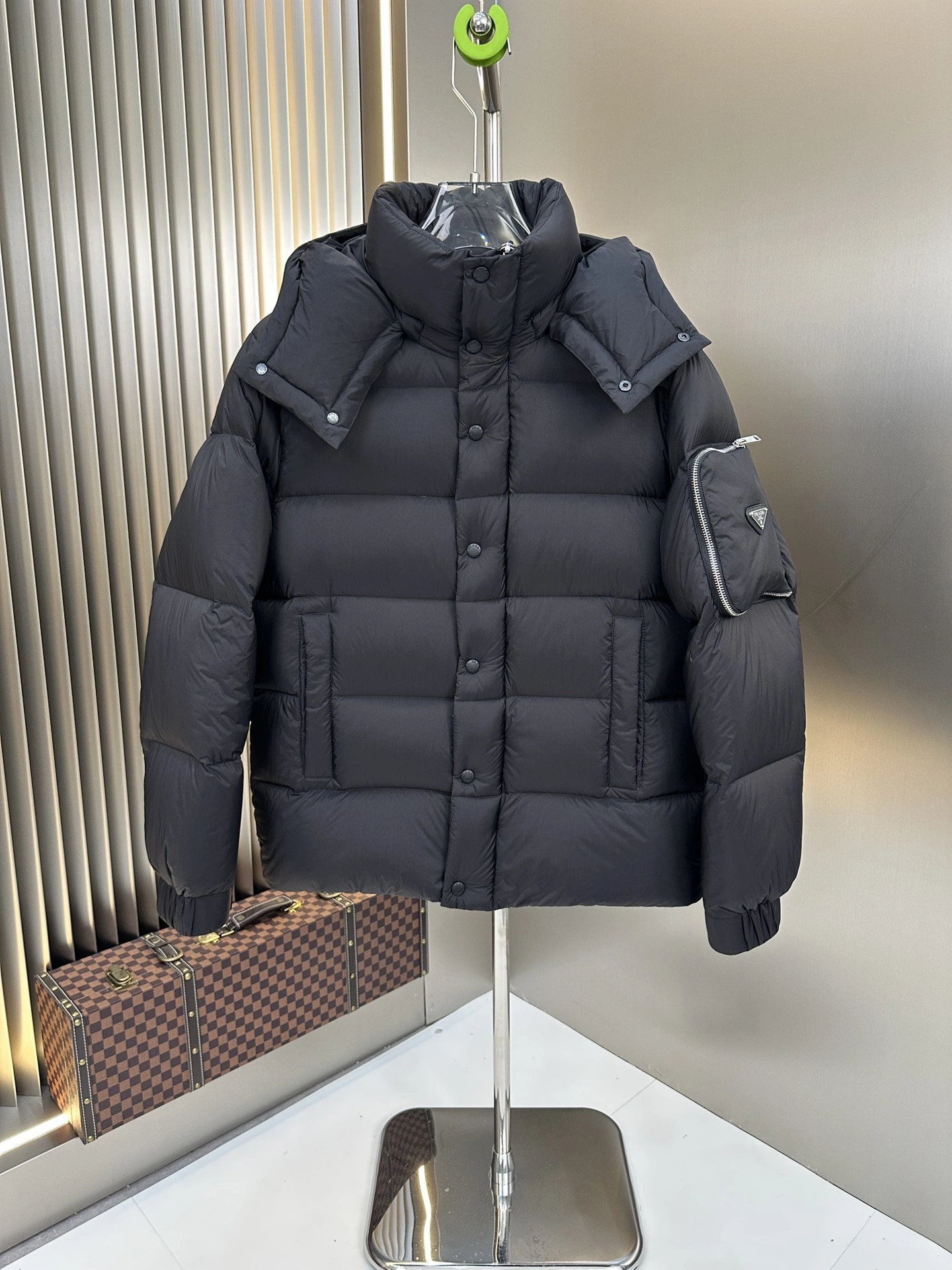 Unique Prada Down Jackets 172579