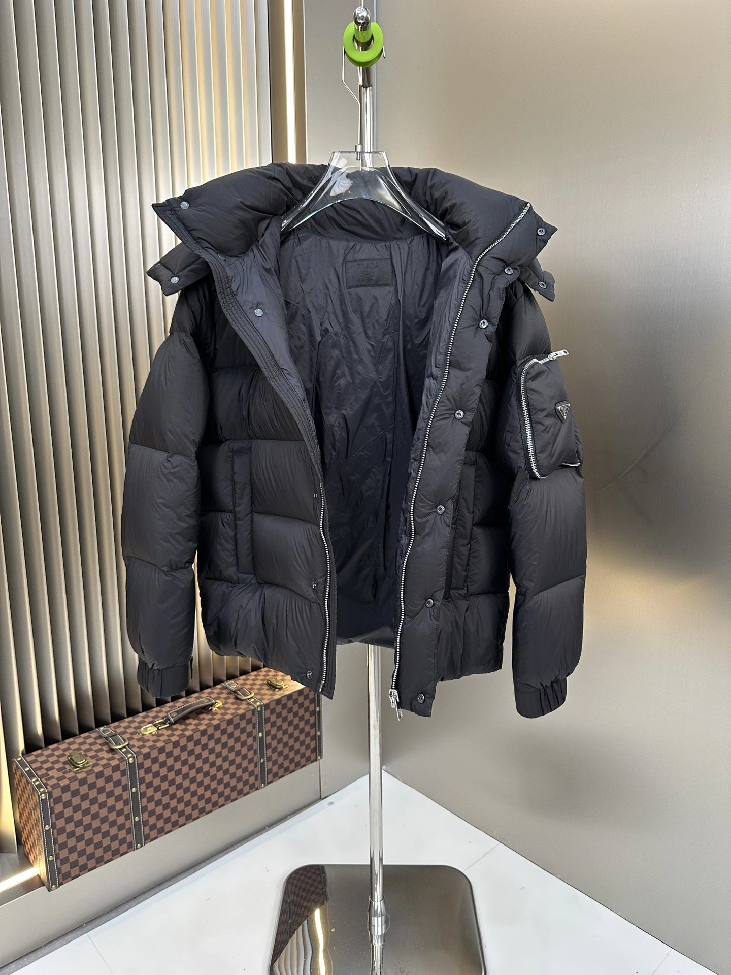 Unique Prada Down Jackets 172579