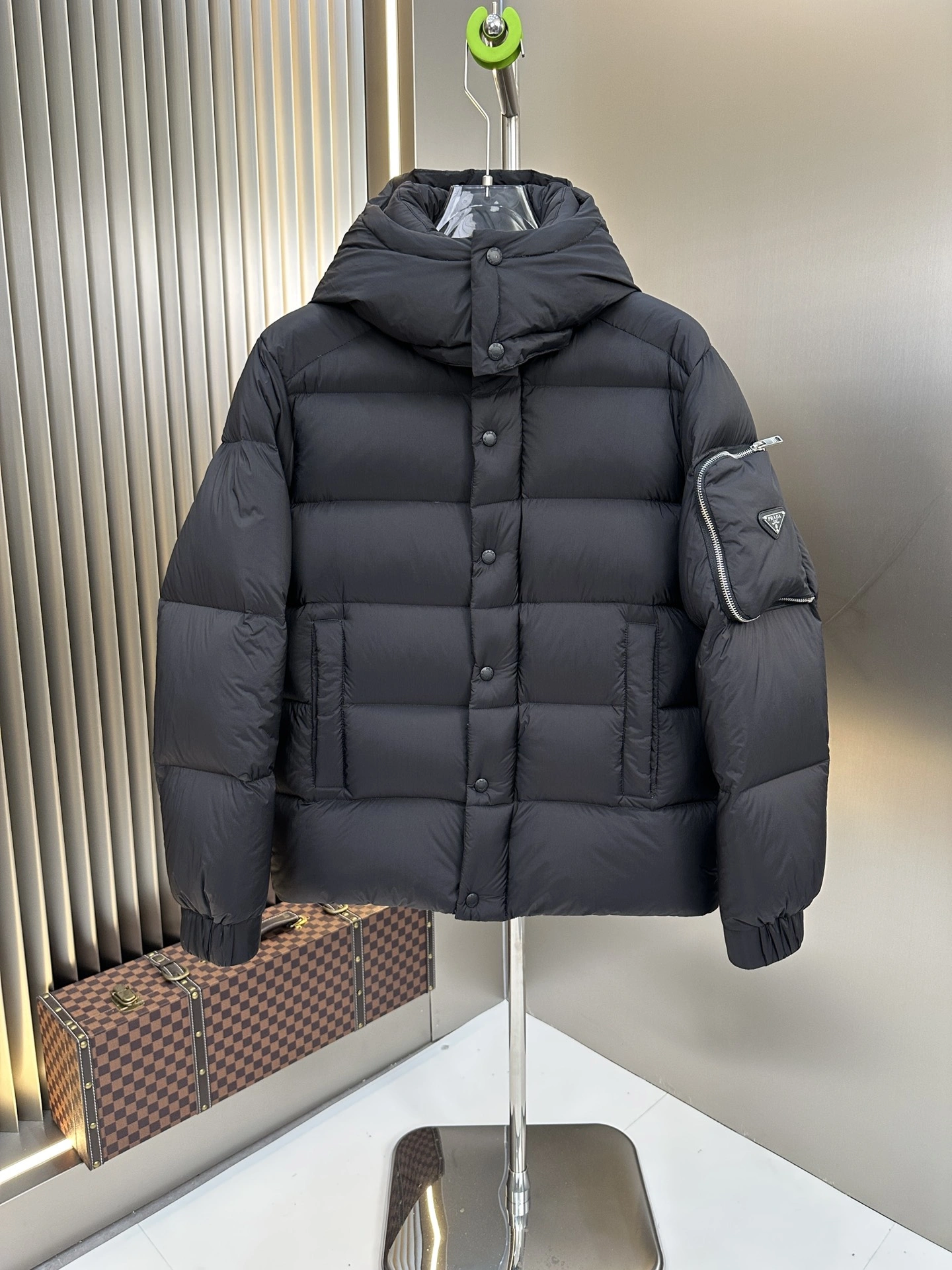 Unique Prada Down Jackets 172579