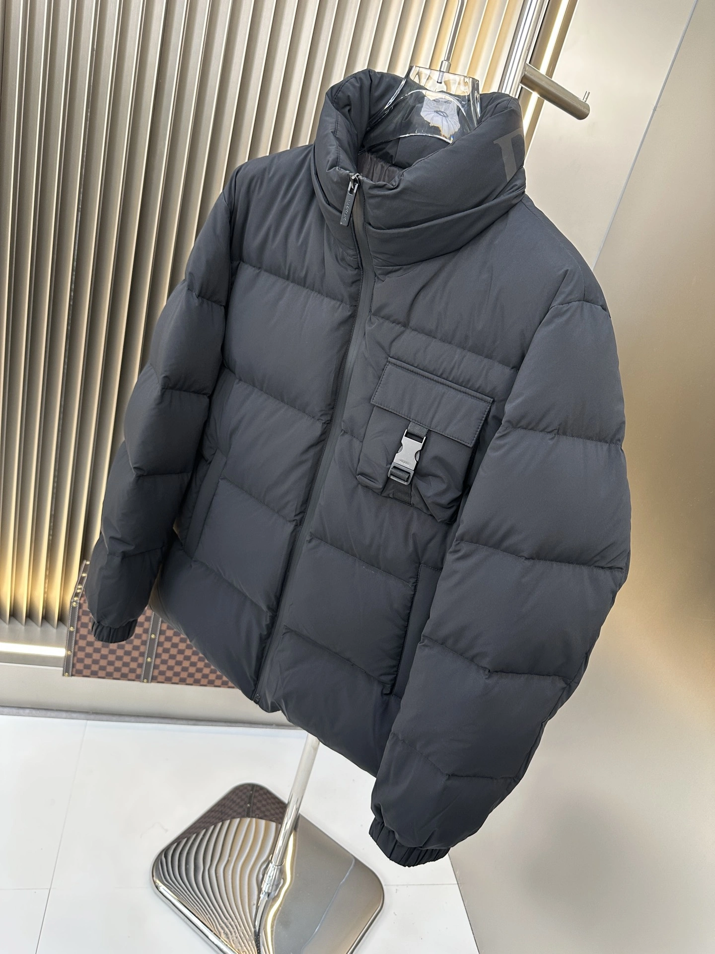 Modern Prada Down Jackets 172576