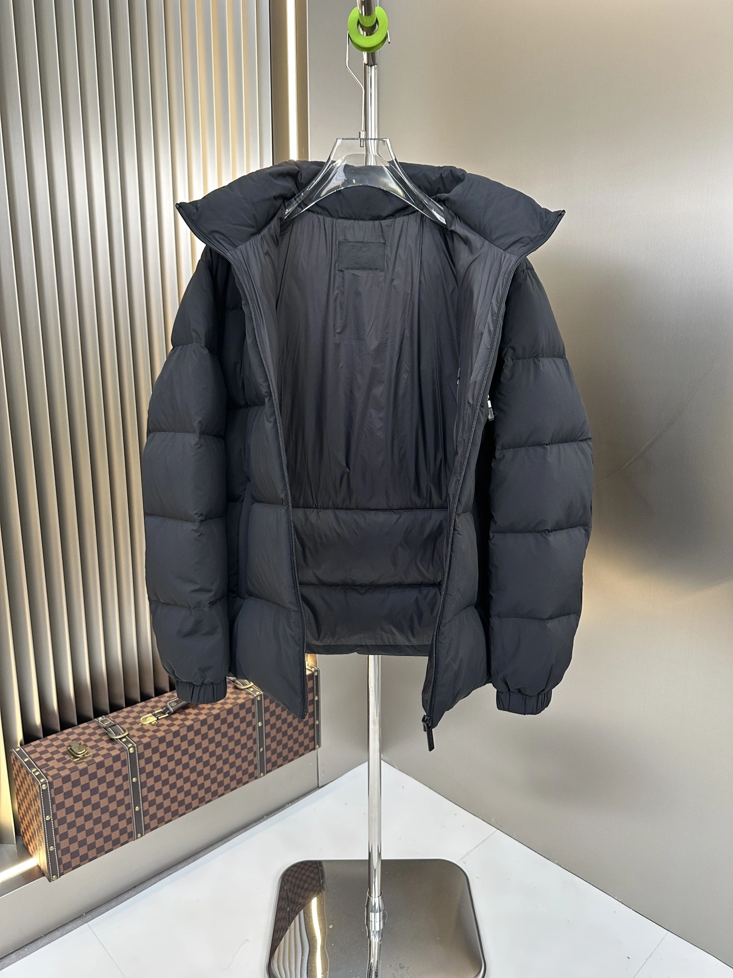 Modern Prada Down Jackets 172576
